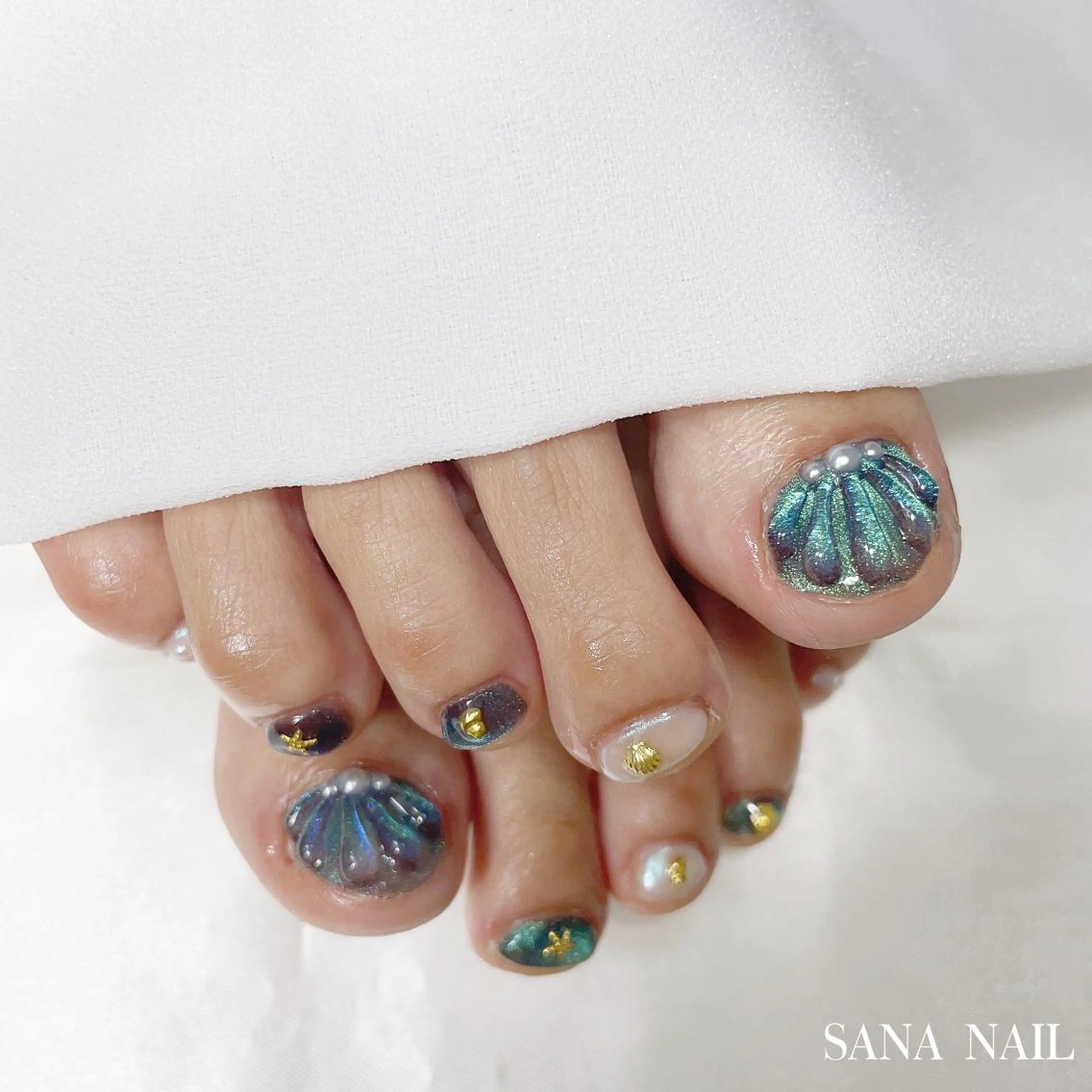 ネイル フットネイル nailsalon SANANAILのネイルデザイン