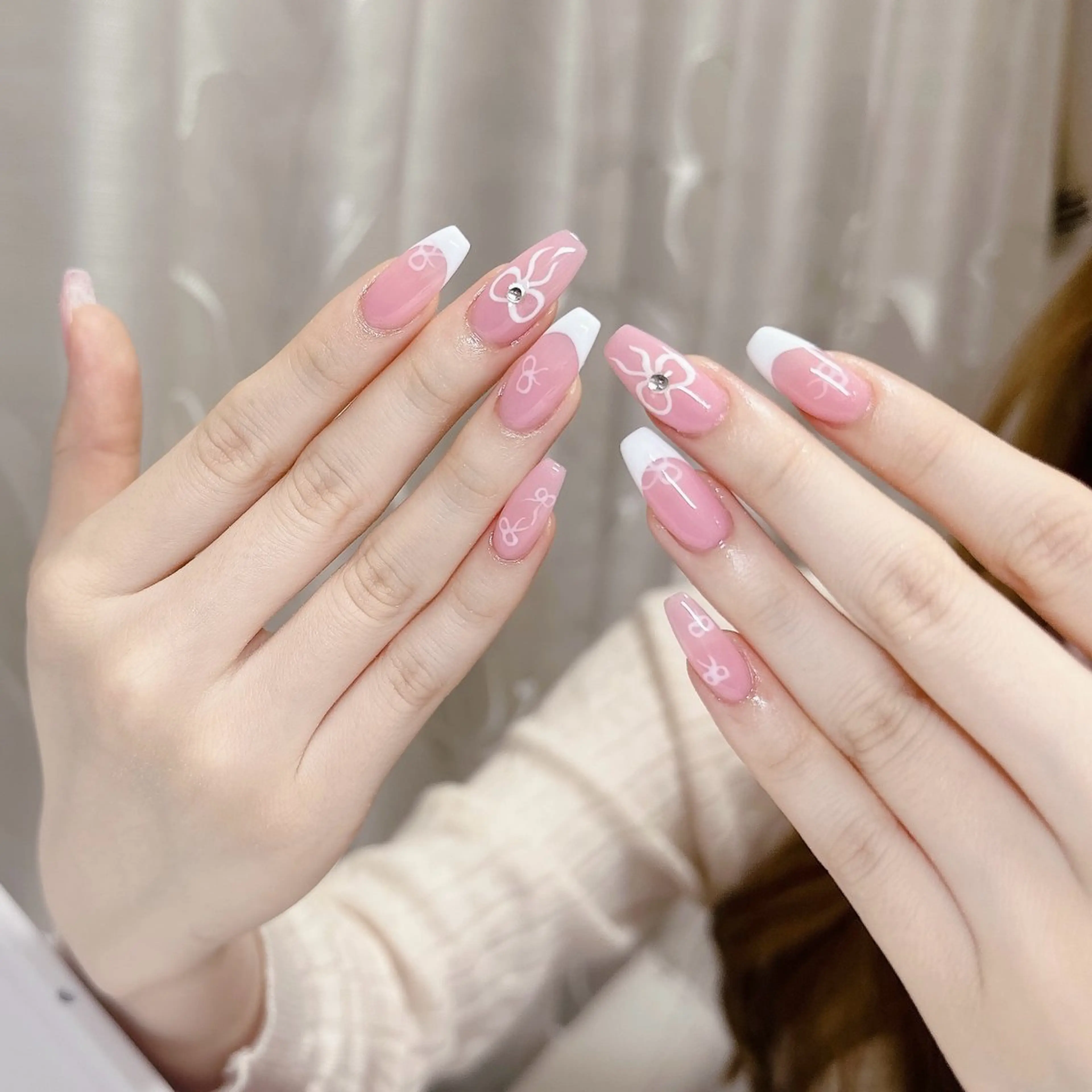 ネイル Hana  NAIL所属・新宿YISInail スカルプ専門店のネイルデザイン