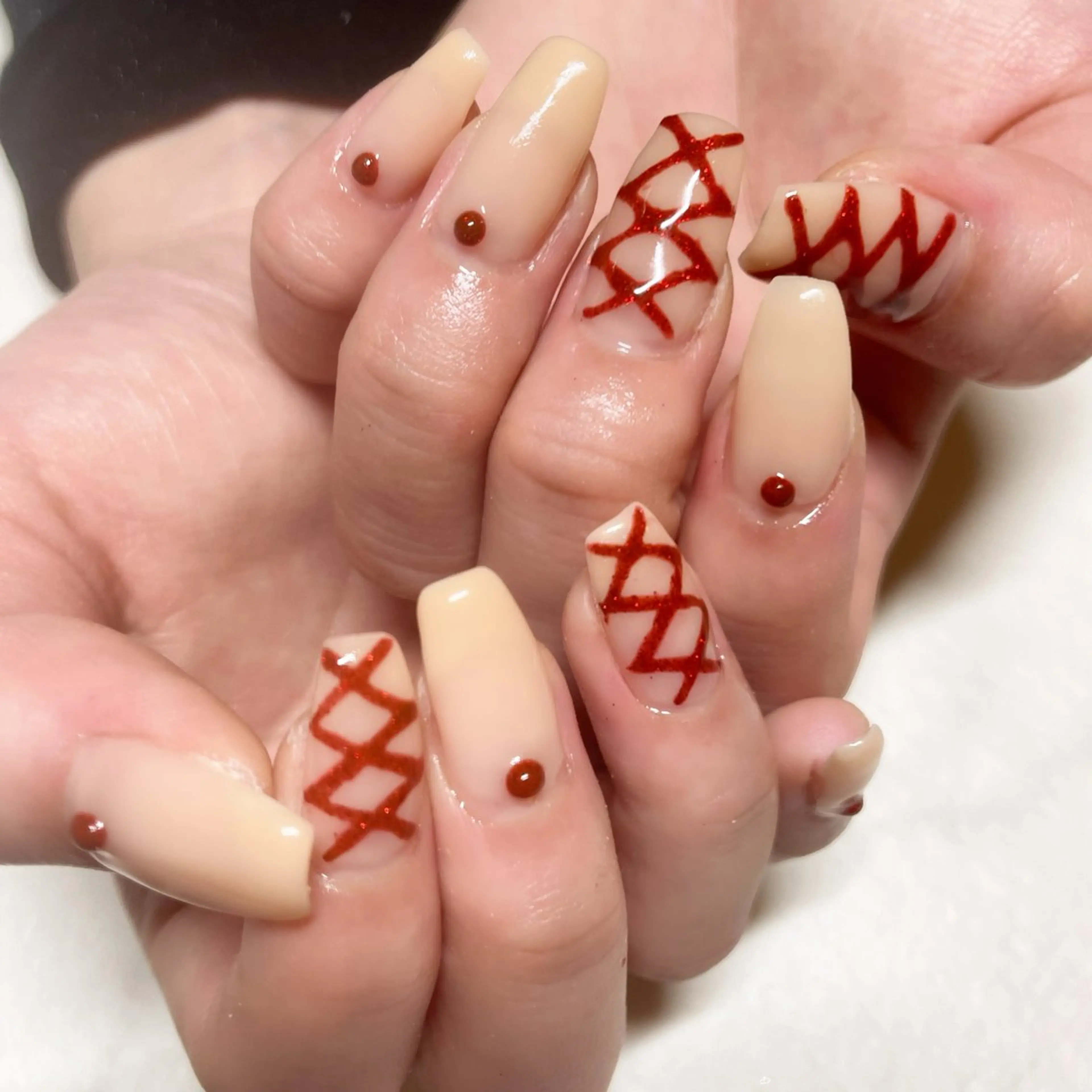 ネイル バレンタイン ハンドネイル total salon fu-a'[フーア]所属・佐藤 芽衣のネイルデザイン