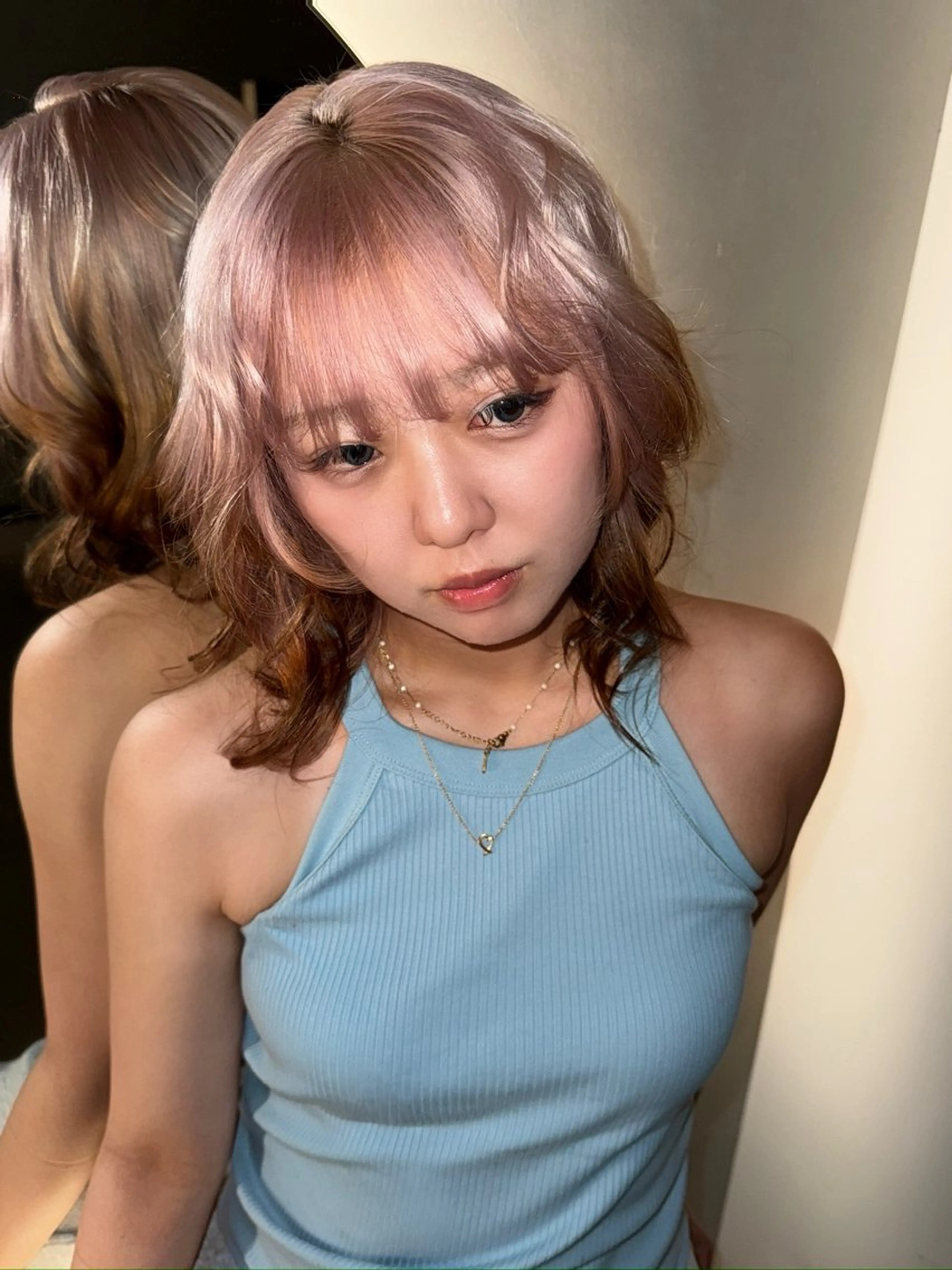 全頭ブリーチ＋ワンカラー/ブリーチで透明感up、可愛さupのヘアカラーです！1ブリーチで中明度の抜け感カラー🤍🫧の写真