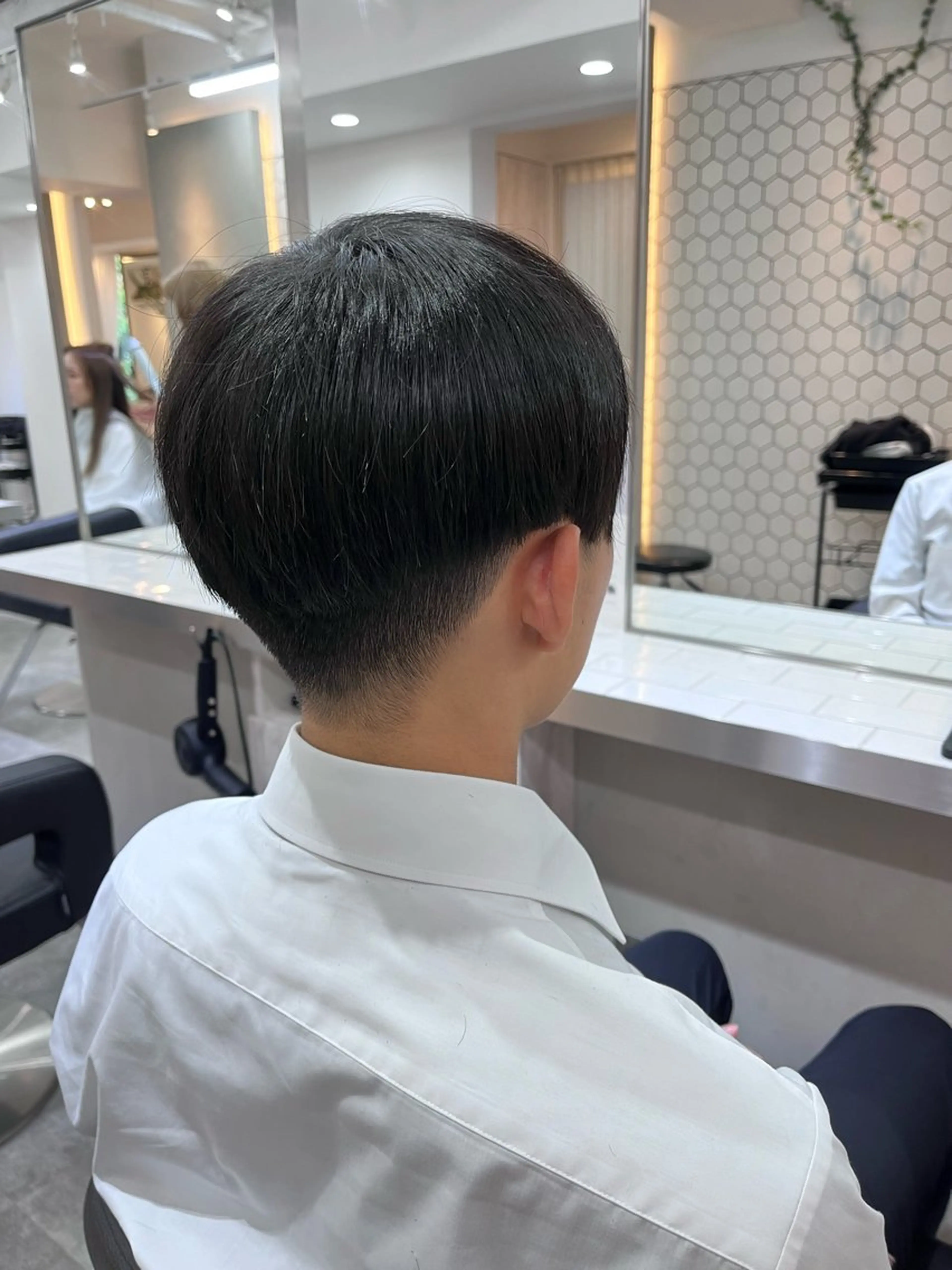 ショート メンズ Ｖｉｏｔ  銀座 樋口 桃佳のヘアスタイル