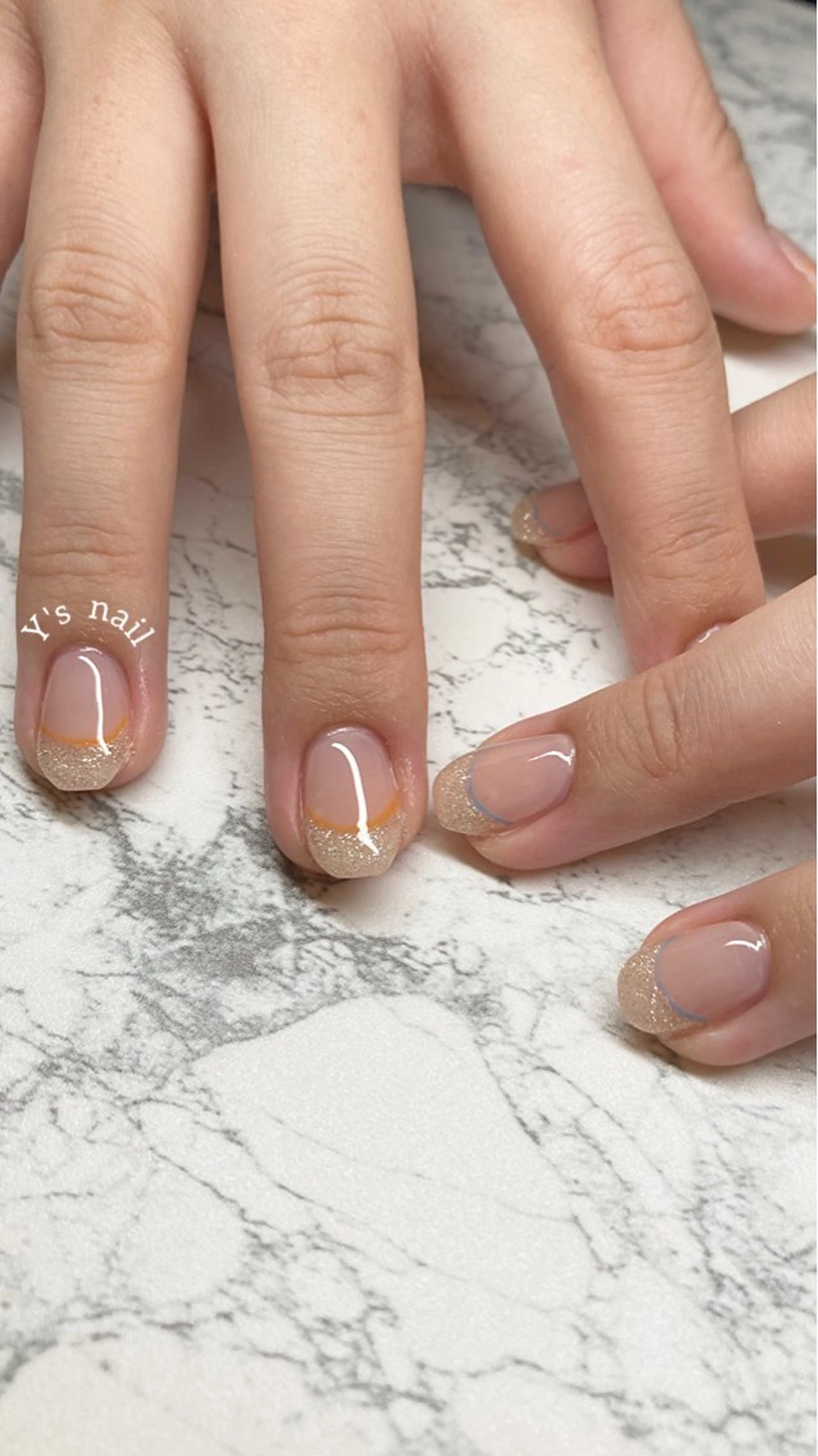ネイル フレンチネイル ラメ(グリッター) ハンドネイル 手書きが得意🖌️ Y’s  nailのネイルデザイン