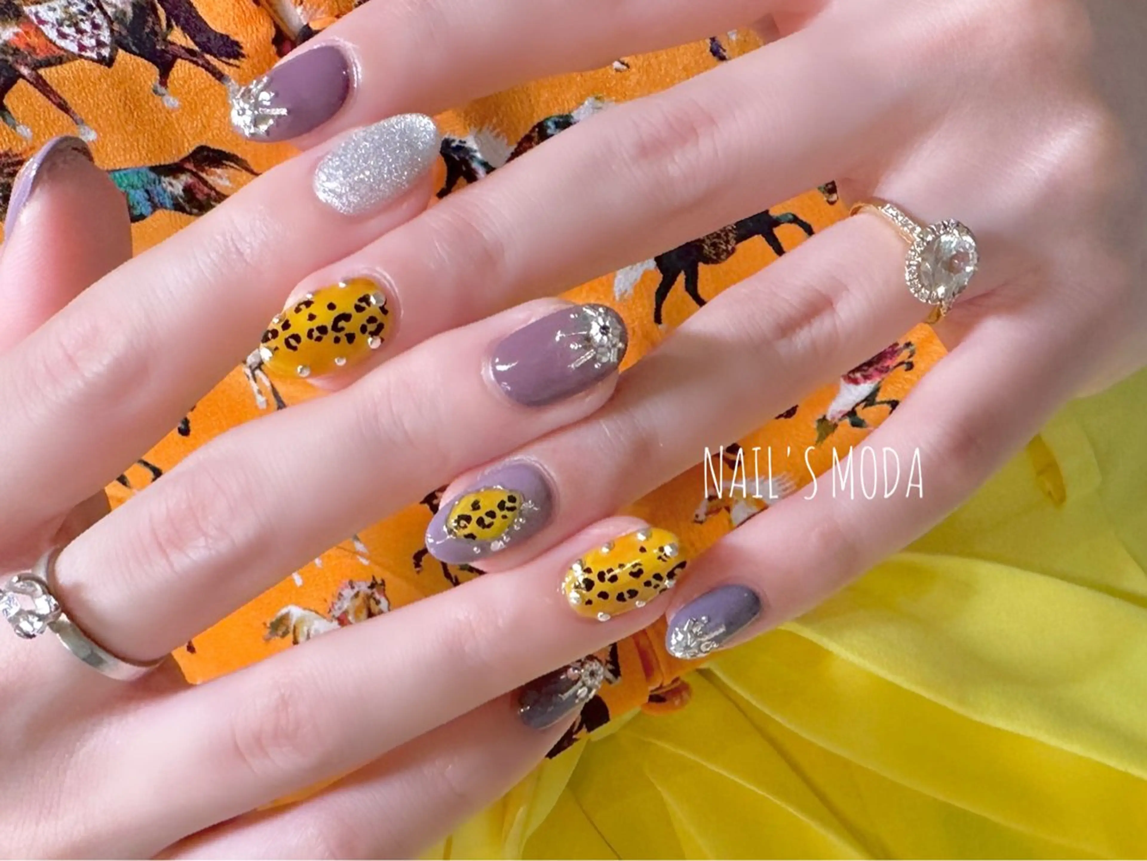 ネイル アニマル柄 NAIL'S MODAのネイルデザイン