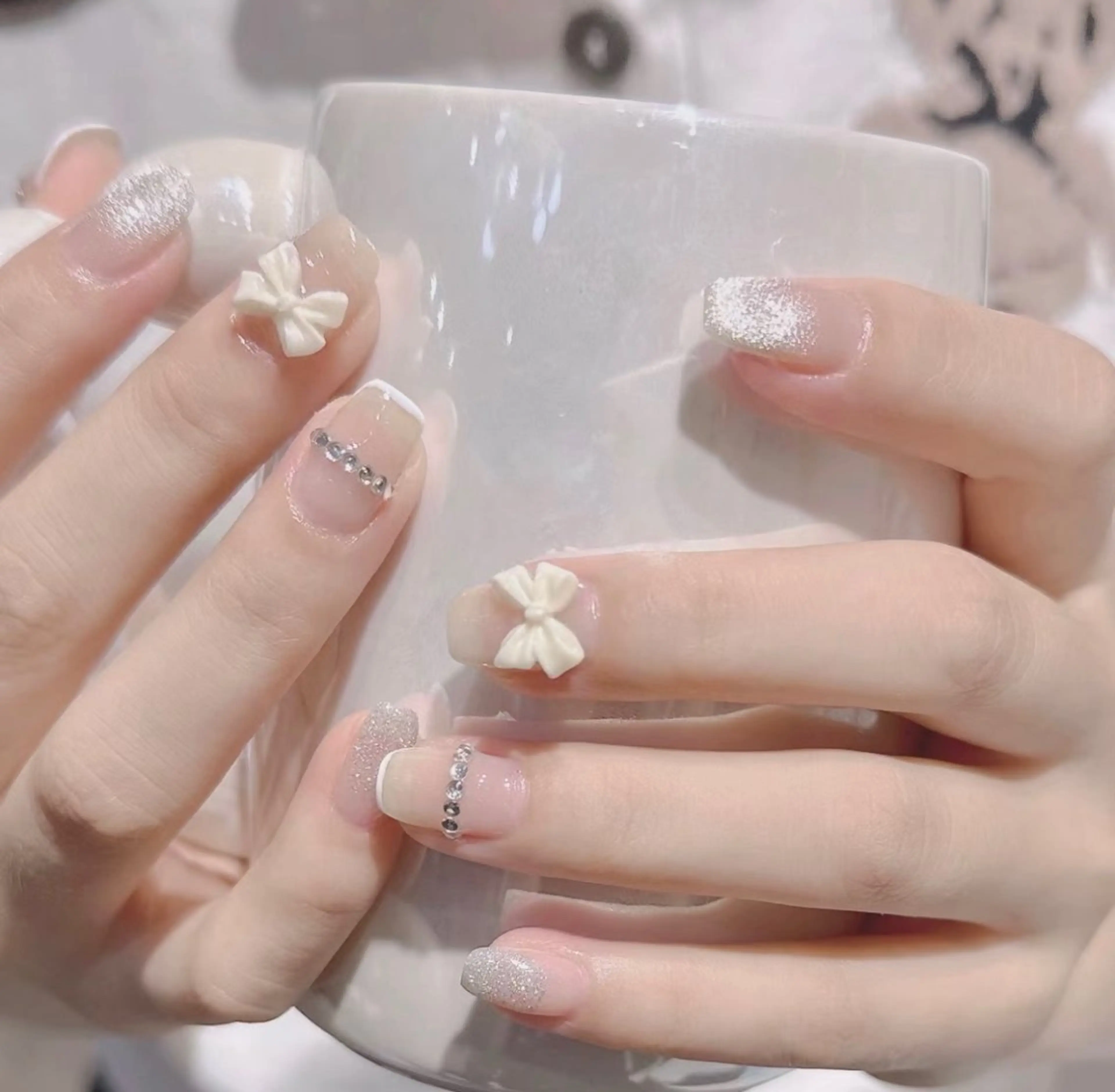 ネイル 💅E•U•B NAIL🌹所属・横浜市中区曙町 ネイルE·U·Bのネイルデザイン