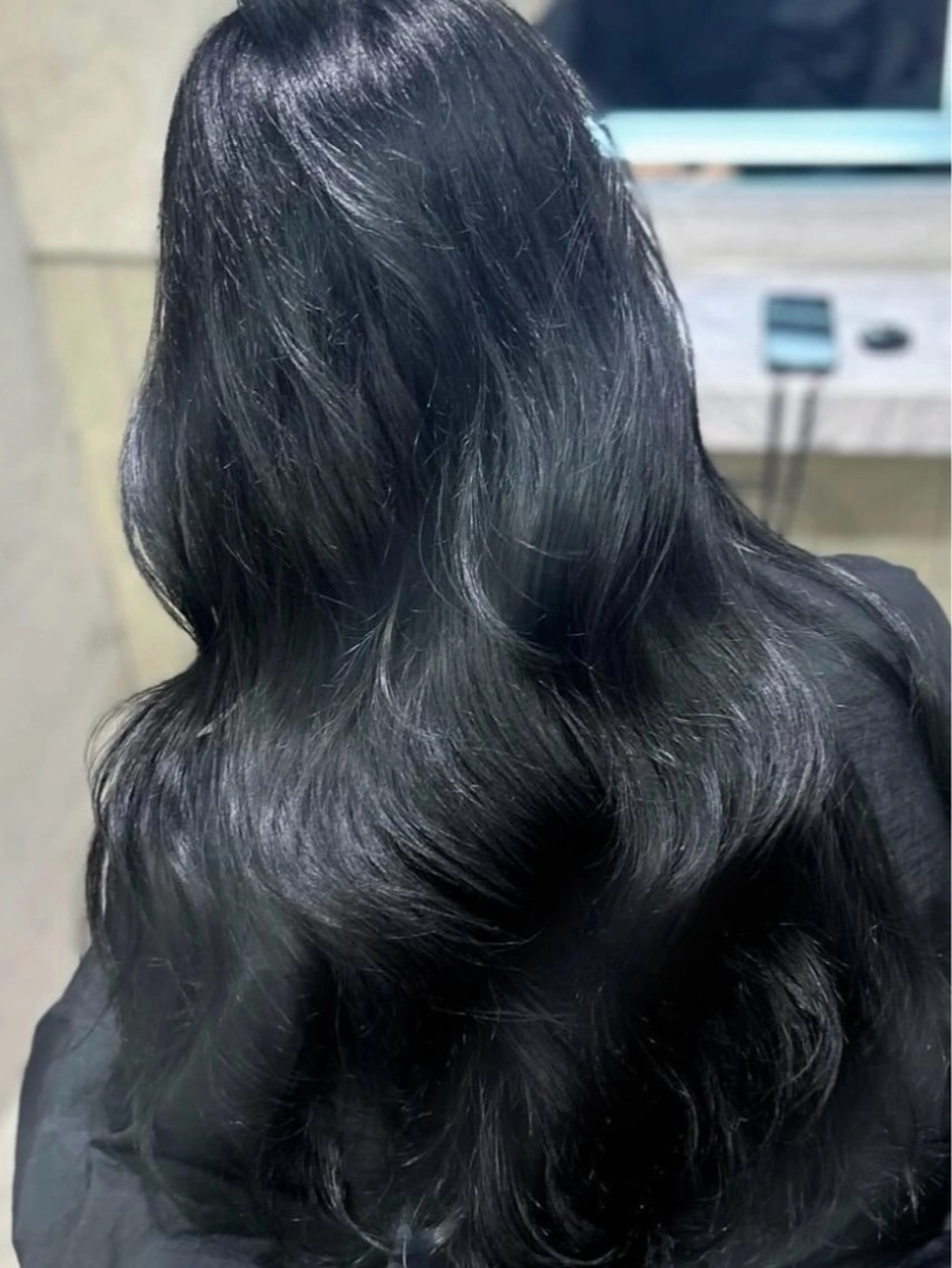 ロング カラー ブリーチ ケアブリーチ 透明感カラー ブリーチなしカラー 韓国風ヘア ヘアカラー ICY表参道所属・ERIKA YAMAMOTOのヘアスタイル