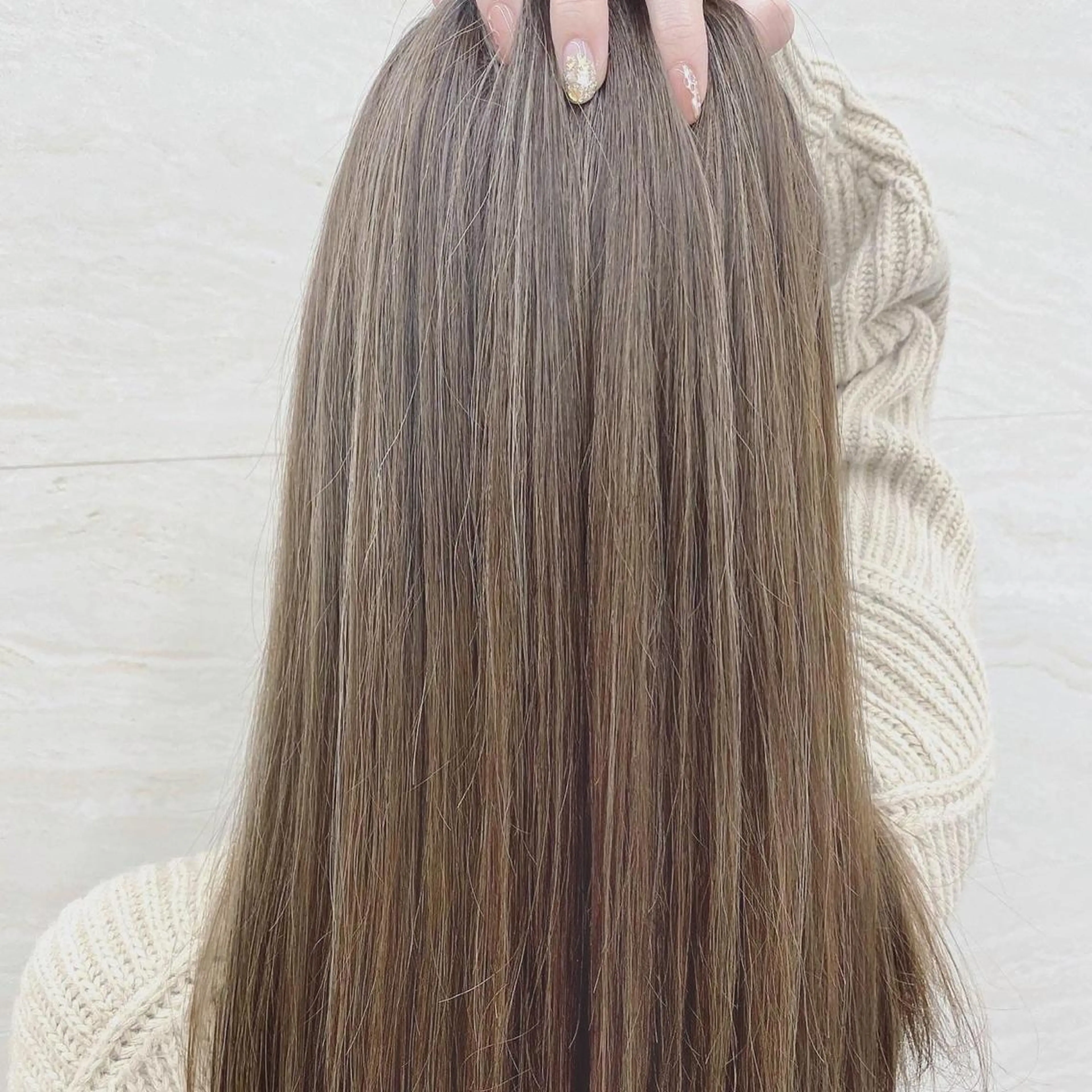 ロング カラー パーマ ヘアアレンジ アイブロウ カット 縮毛矯正 トリートメント モテ髪💛美髪矯正 ✨艶髪特化🫧山根のヘアスタイル