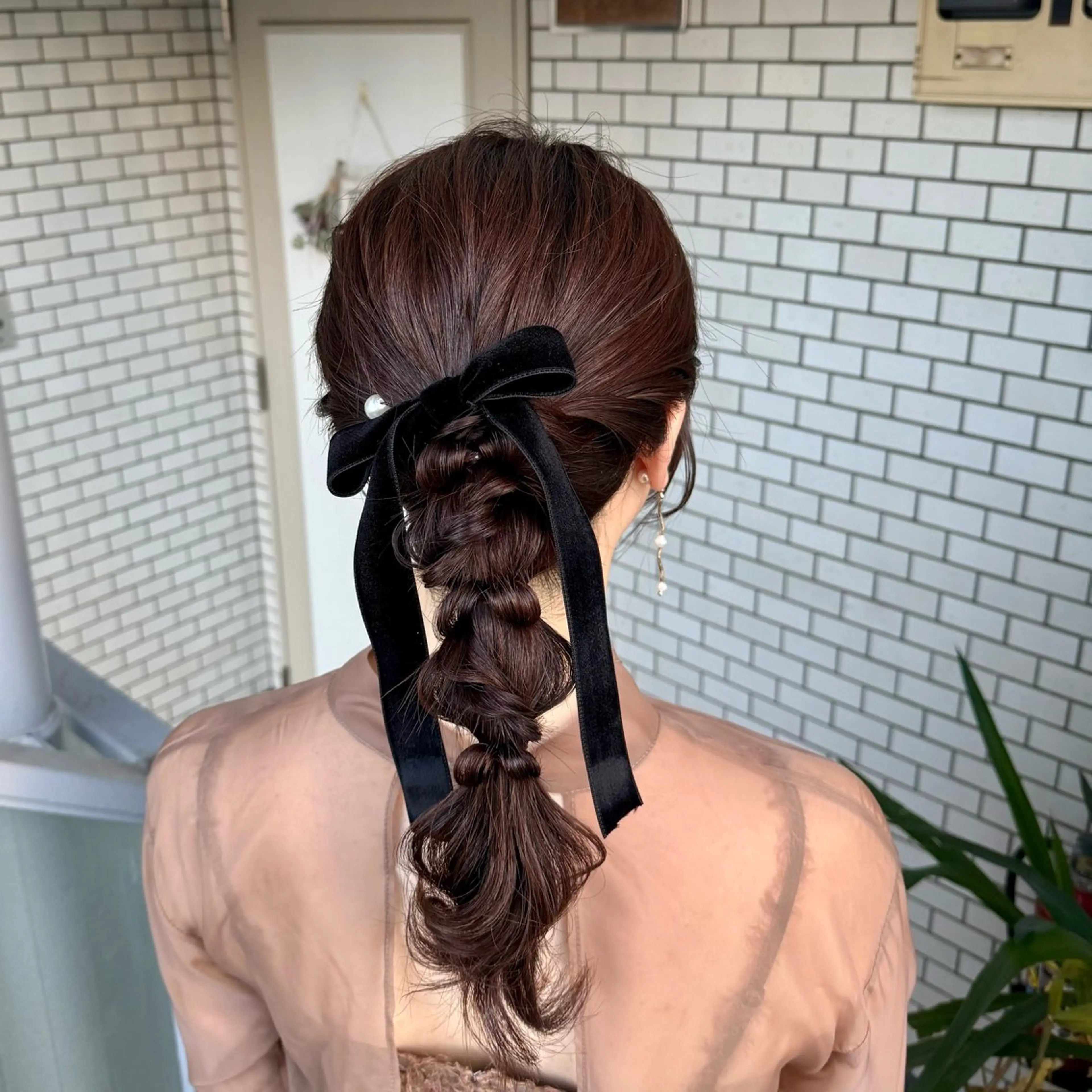 ミディアム ヘアアレンジ 成人式 ハーフアップ 結婚式・ブライダル 卒業式のヘアスタイル ヘアセット 褒められヘアメイク /ボブ女子🐶みおのヘアスタイル