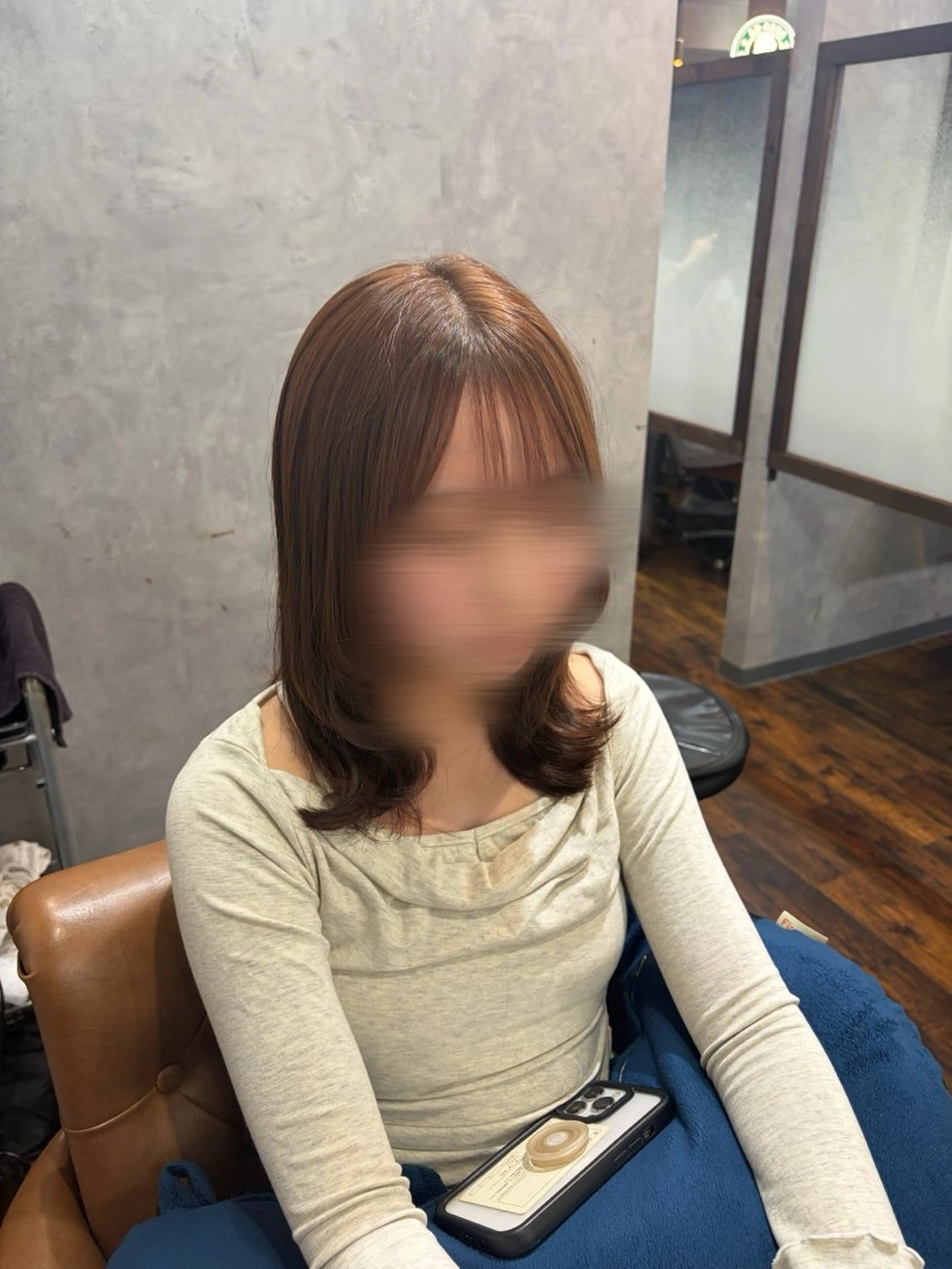 カラー 野川 彩音のヘアスタイル