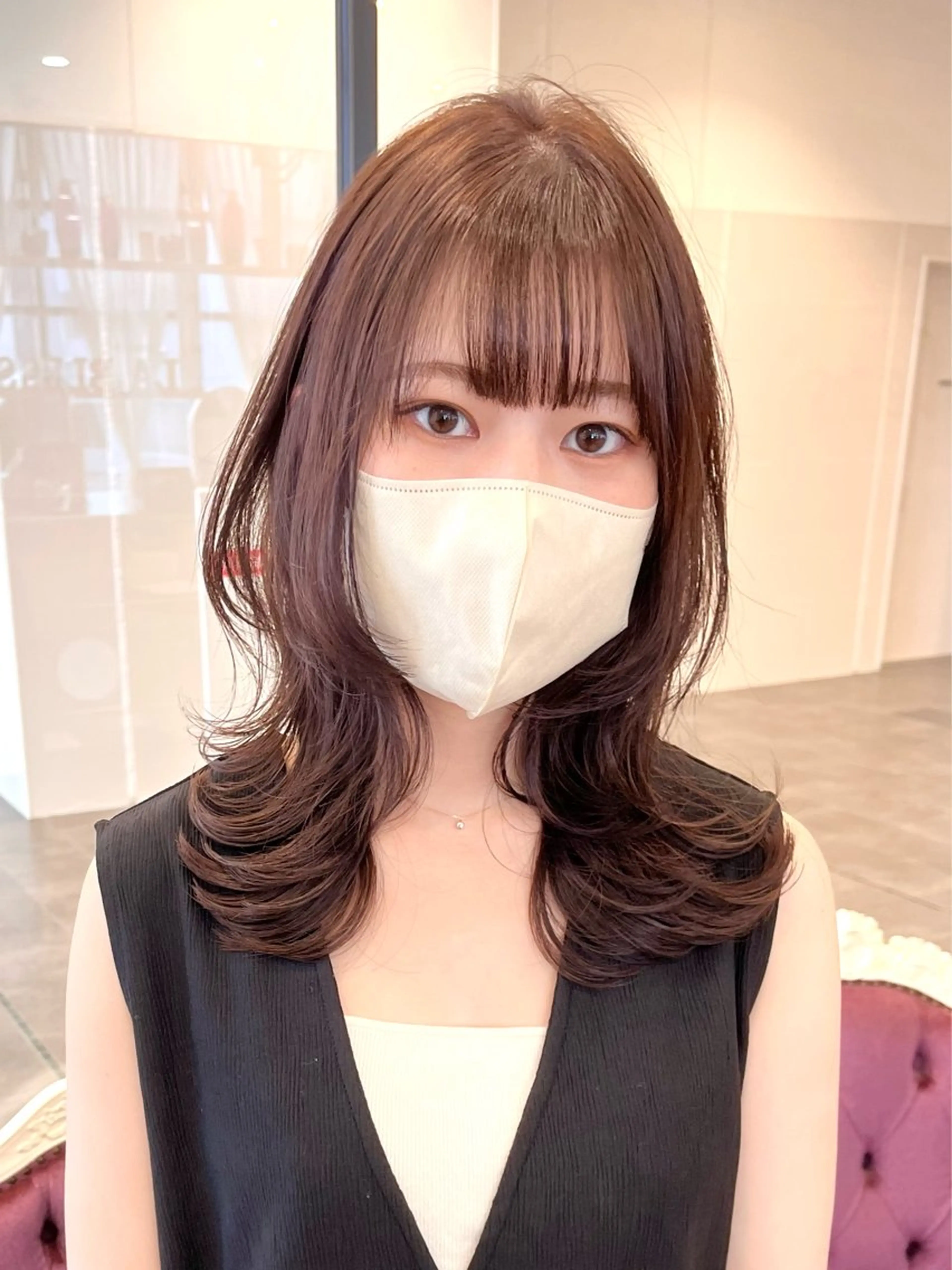 セミロング くびれヘア ウルフカット 大阪ウルフカット 🐺デザインカラーのヘアスタイル