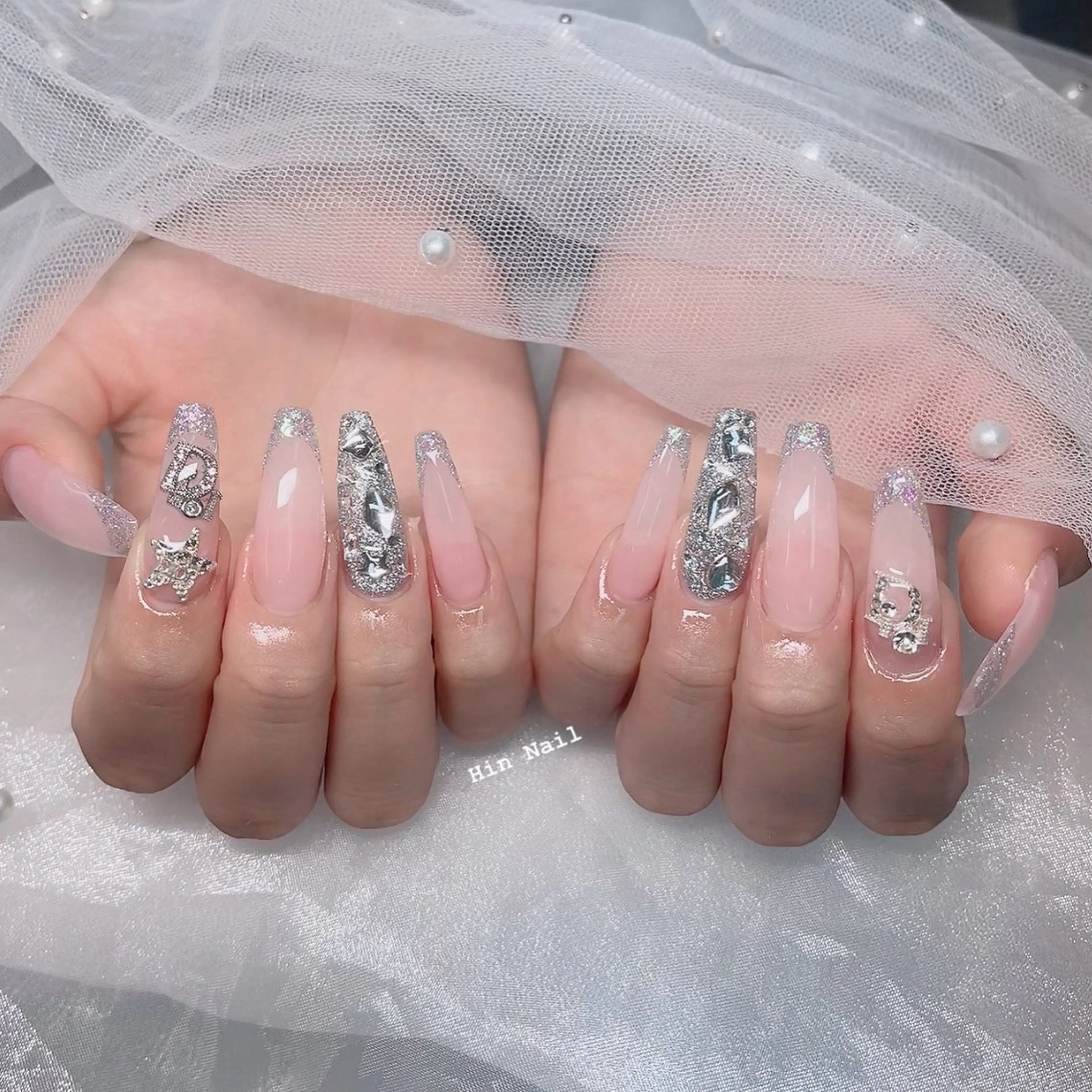 ネイル ハンドネイル HIN NAILのネイルデザイン