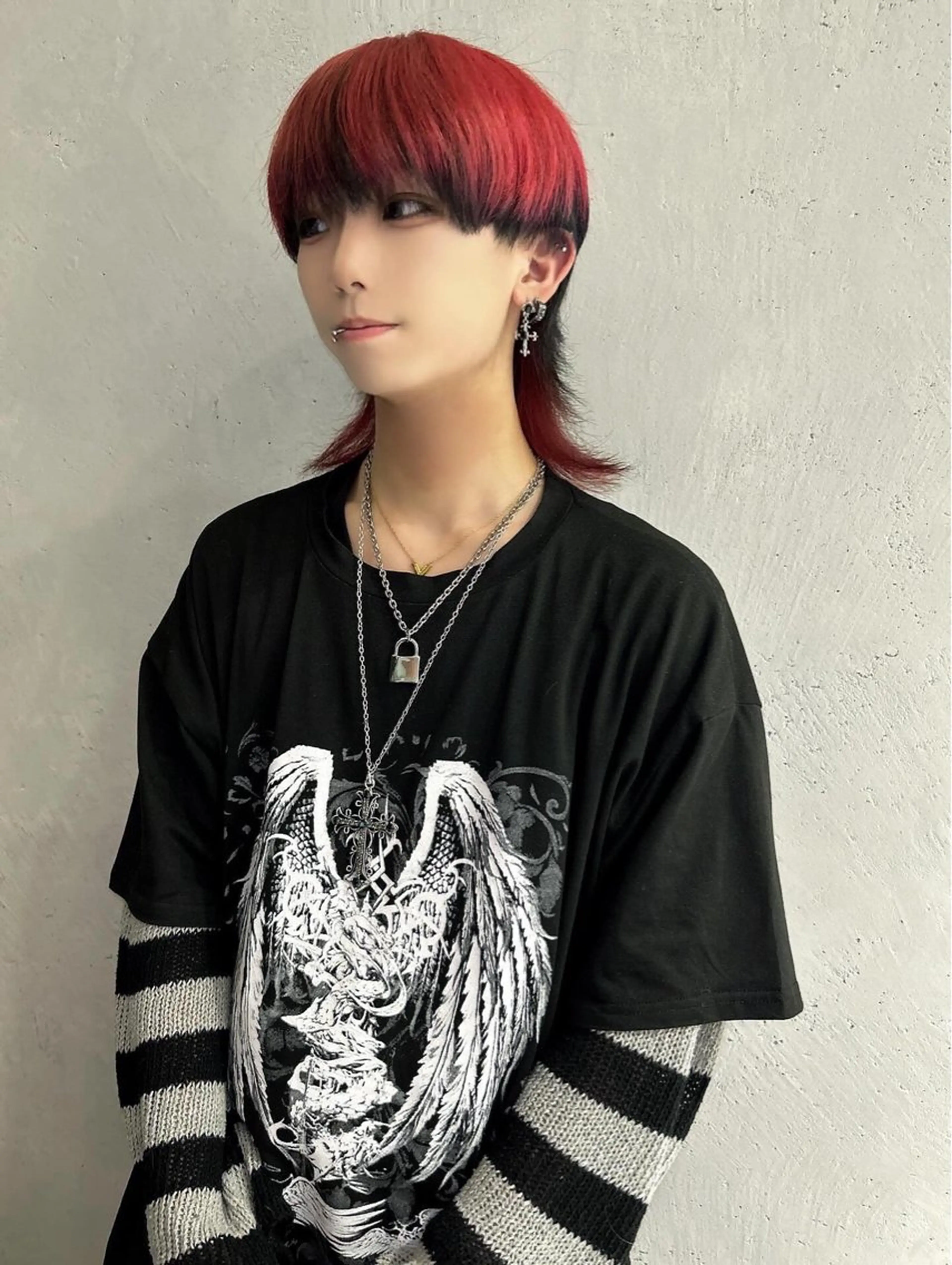 ショート ハイトーン/レイヤー /迫田龍明のヘアスタイル