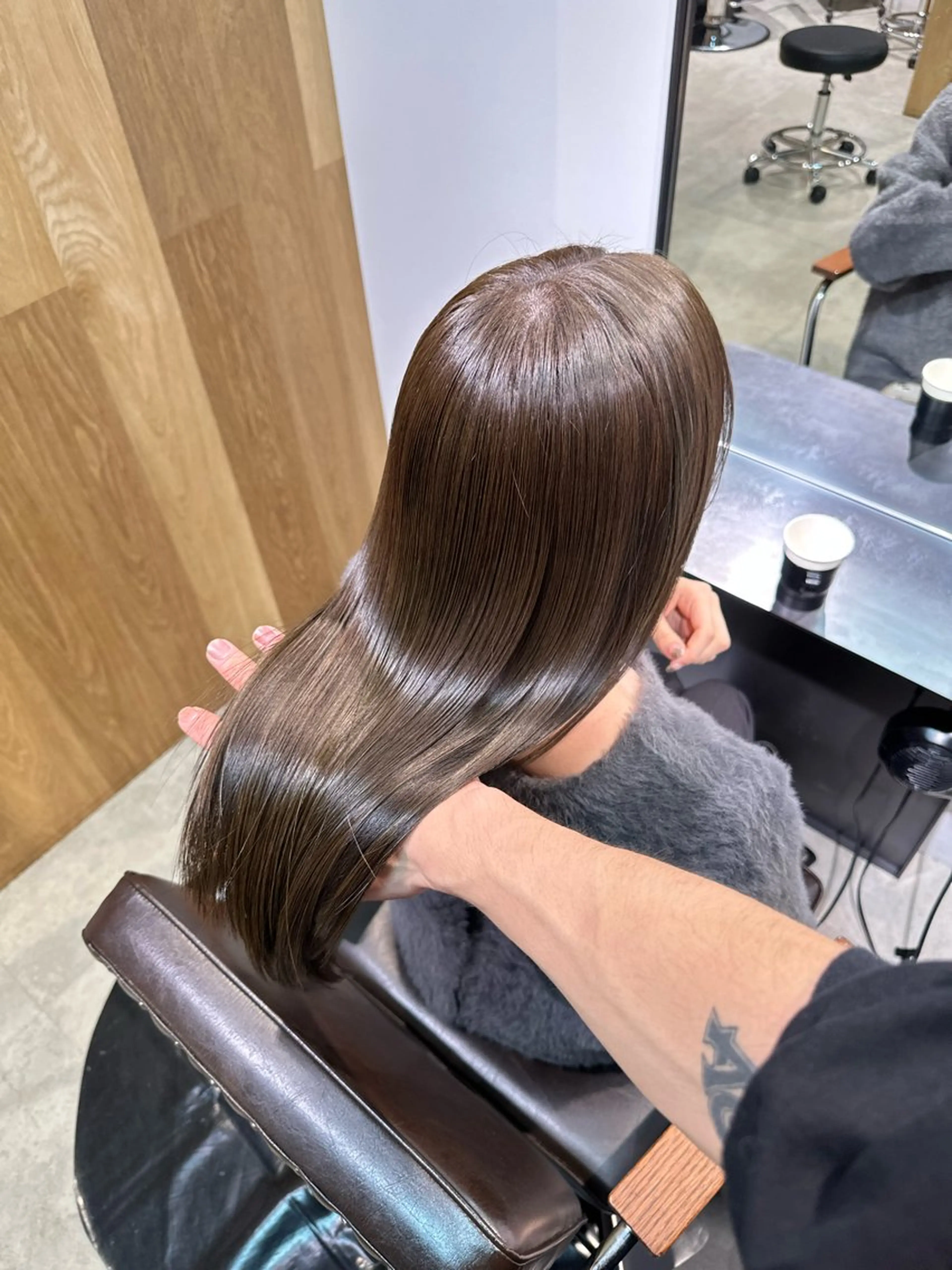 ロング ヘアカラー 縮毛矯正 トリートメント DXシェアサロン渋谷所属・縮毛矯正🌝髪質改善 🌝しじたかゆきのヘアスタイル