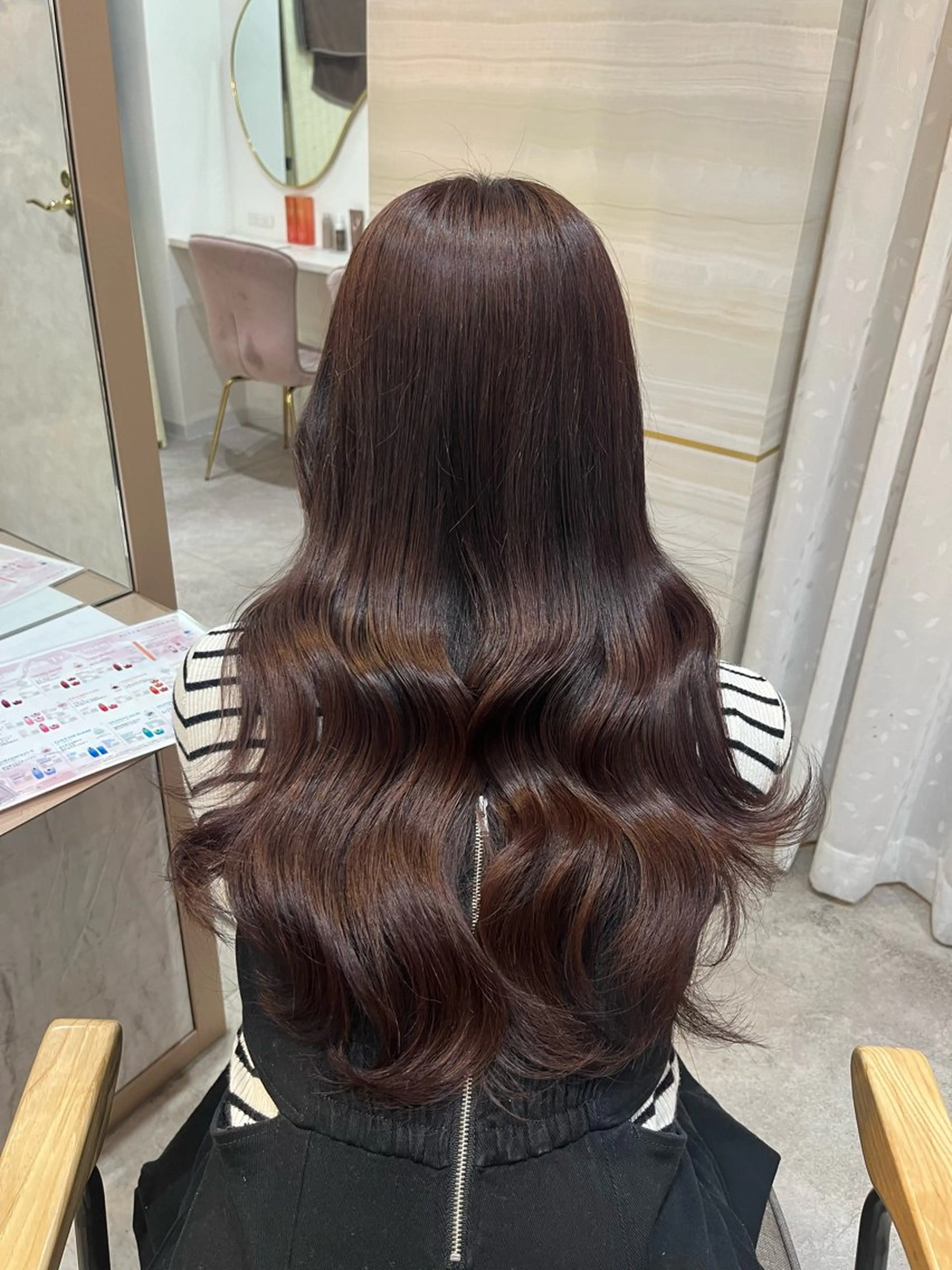 ロング カラー ブラウンカラー ラベンダーカラー ロング 💙Ami💙 elubylovisのヘアスタイル