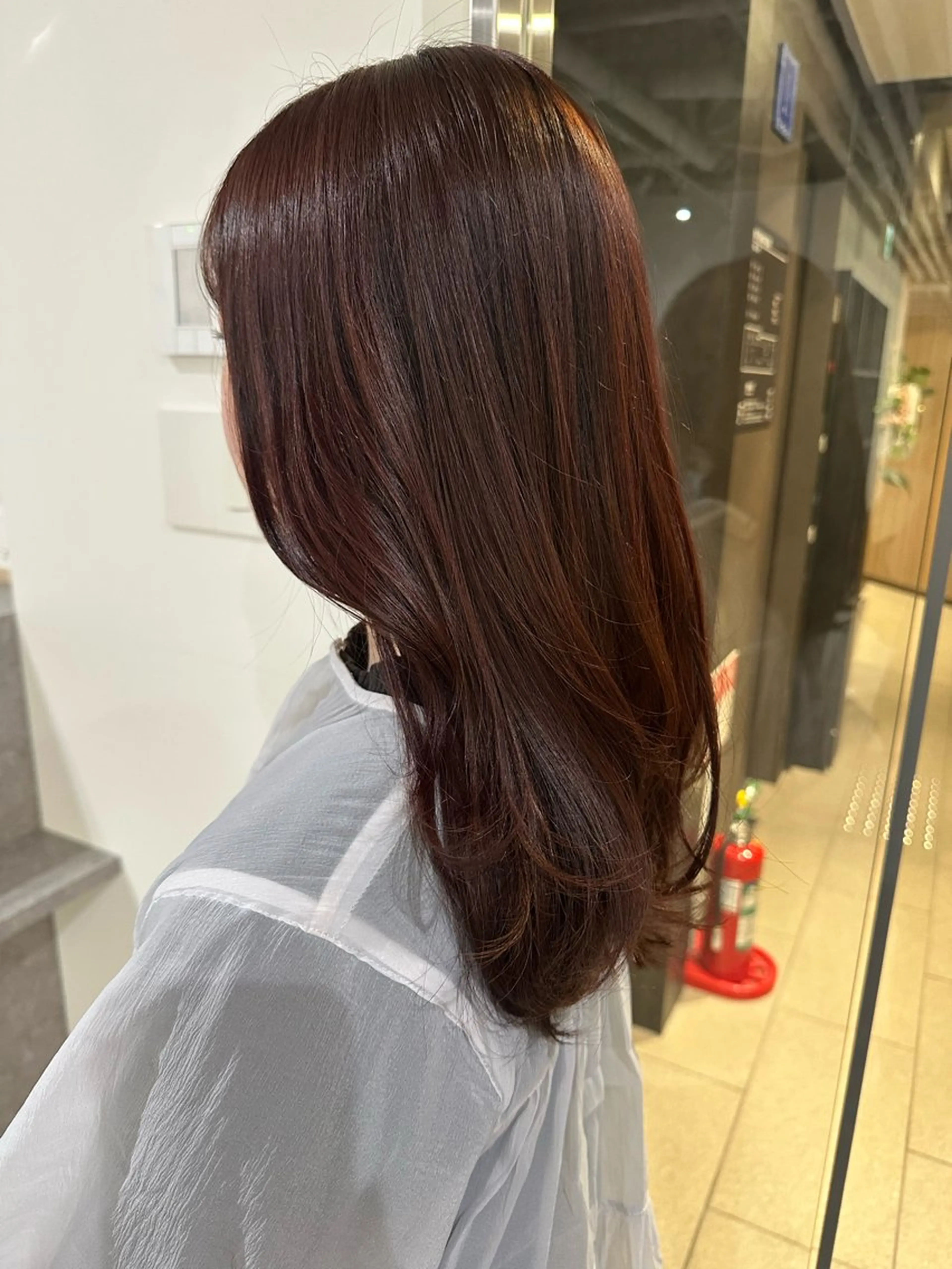 セミロング ヘアカラー トリートメント アンニュイヘア/ 顔周りカット/眞弓萌のヘアスタイル