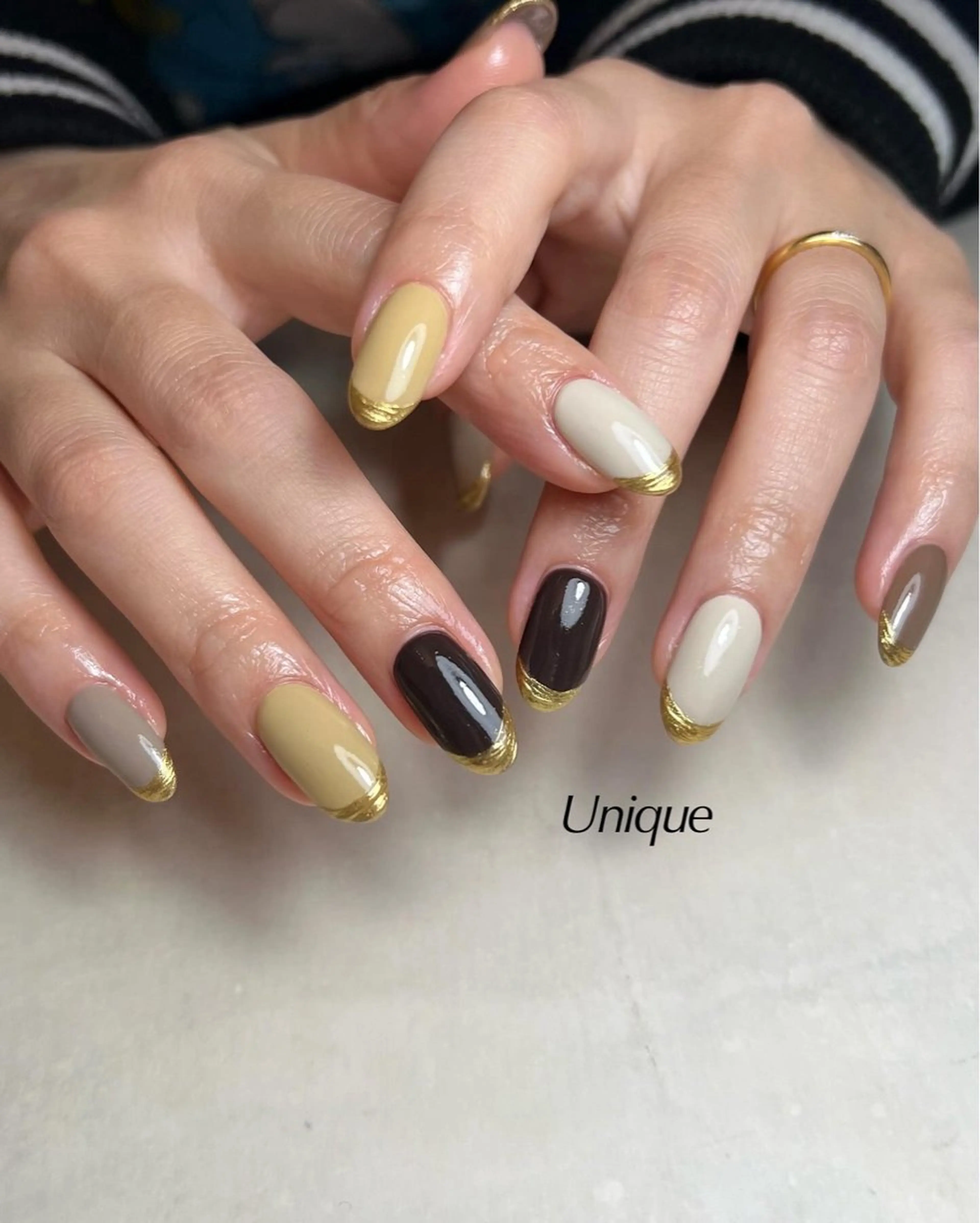ネイル ハンドネイル Unique 【ユニーク】のネイルデザイン