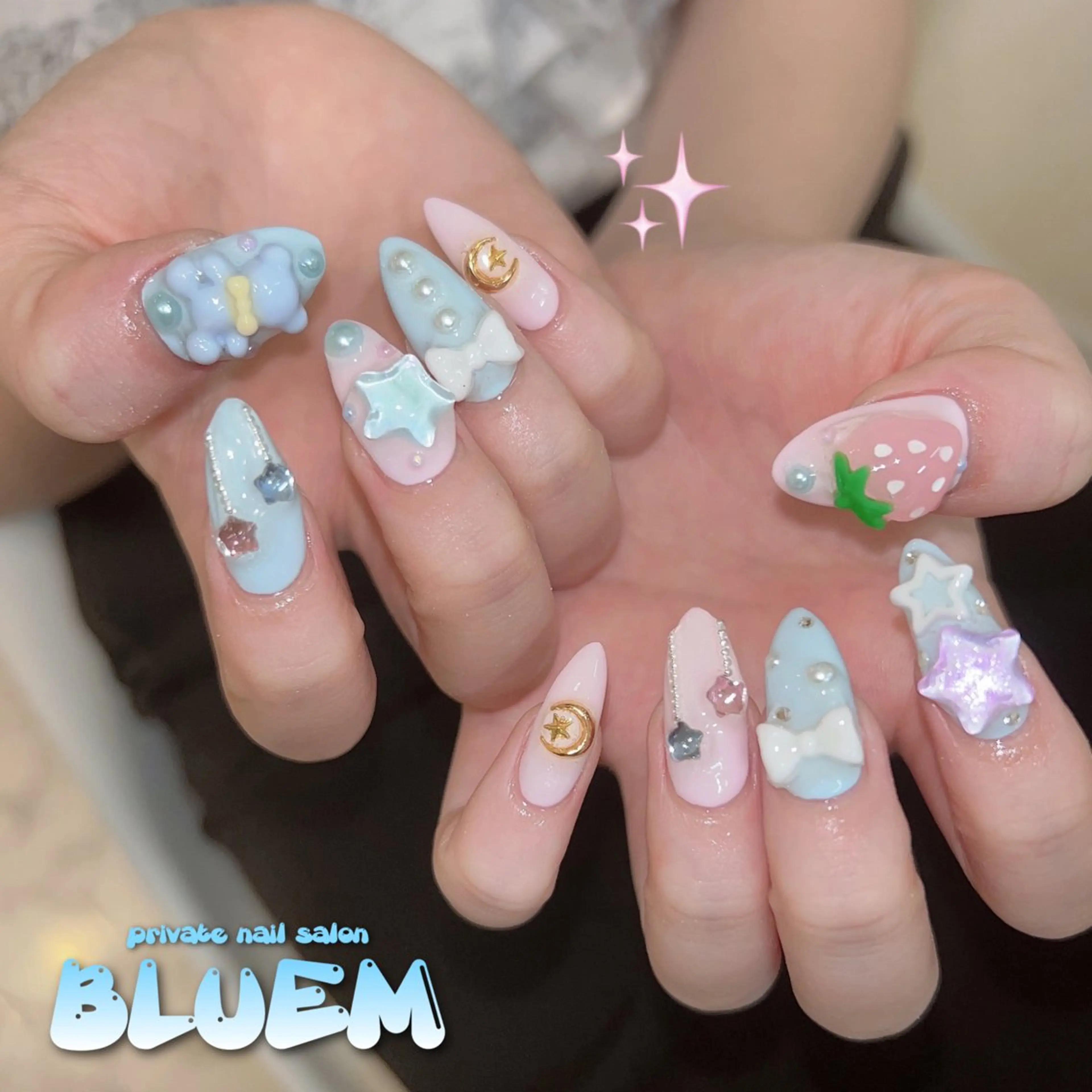 ネイル ハンドネイル BLUEM なな🐶のネイルデザイン