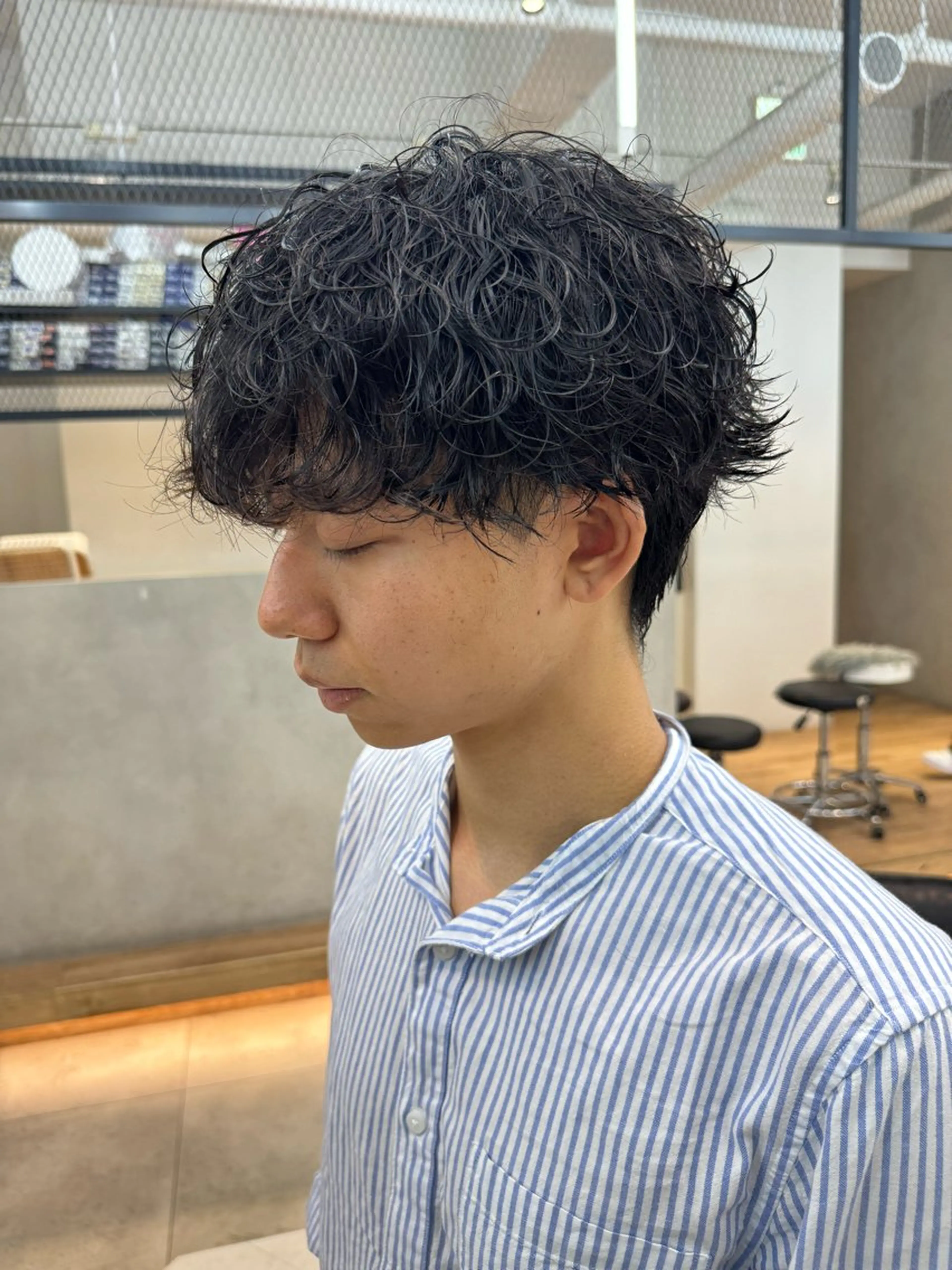 パーマ メンズ カット パーマ 新宿【メンズパーマ】 塩澤太一のヘアスタイル