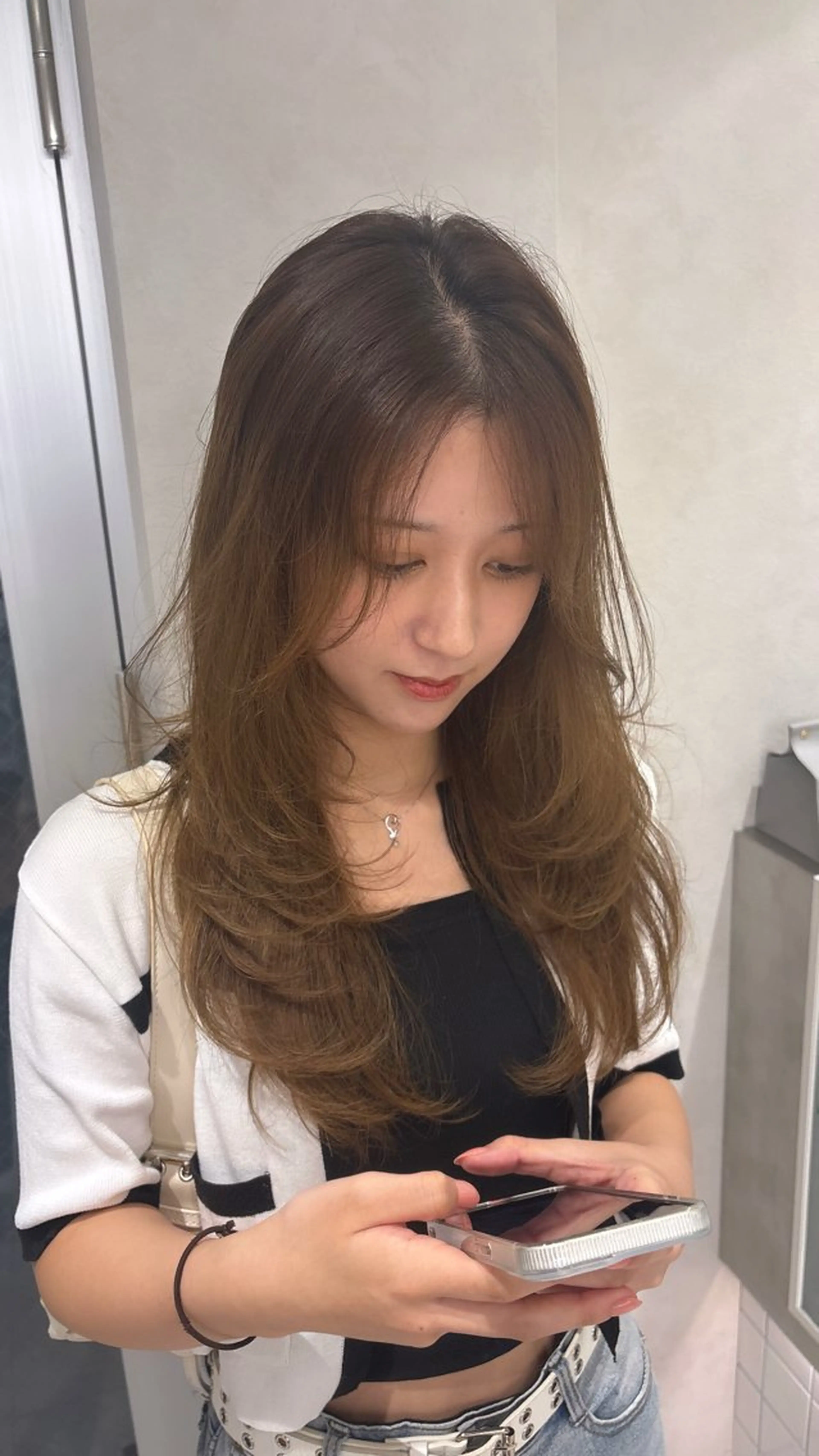 ロング ハッシュカット ハイレイヤー 韓国風ヘア レイヤーカット Lond mare ✂︎YUTAのヘアスタイル