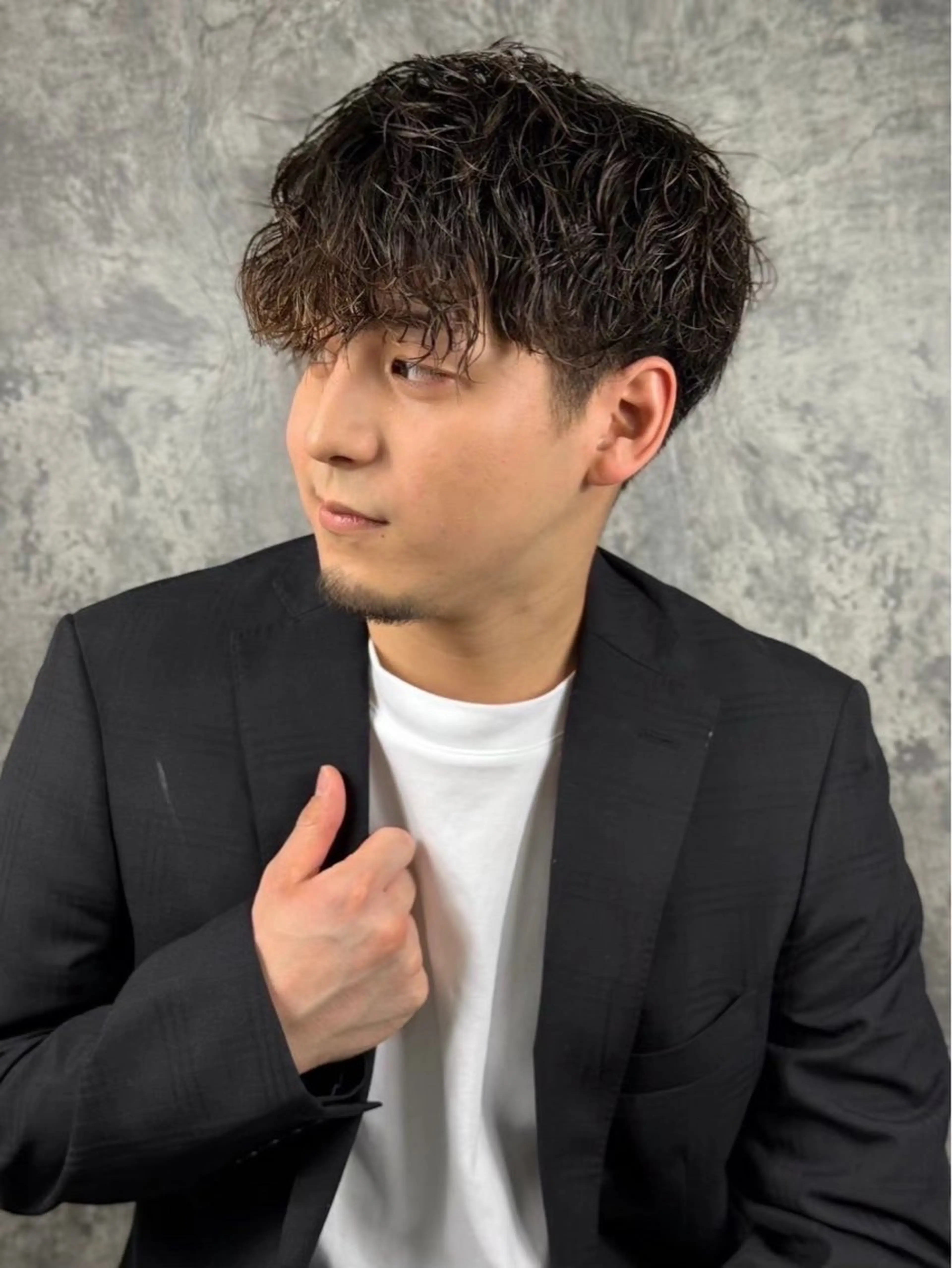 ショート カラー パーマ メンズ 武井 凌のヘアスタイル