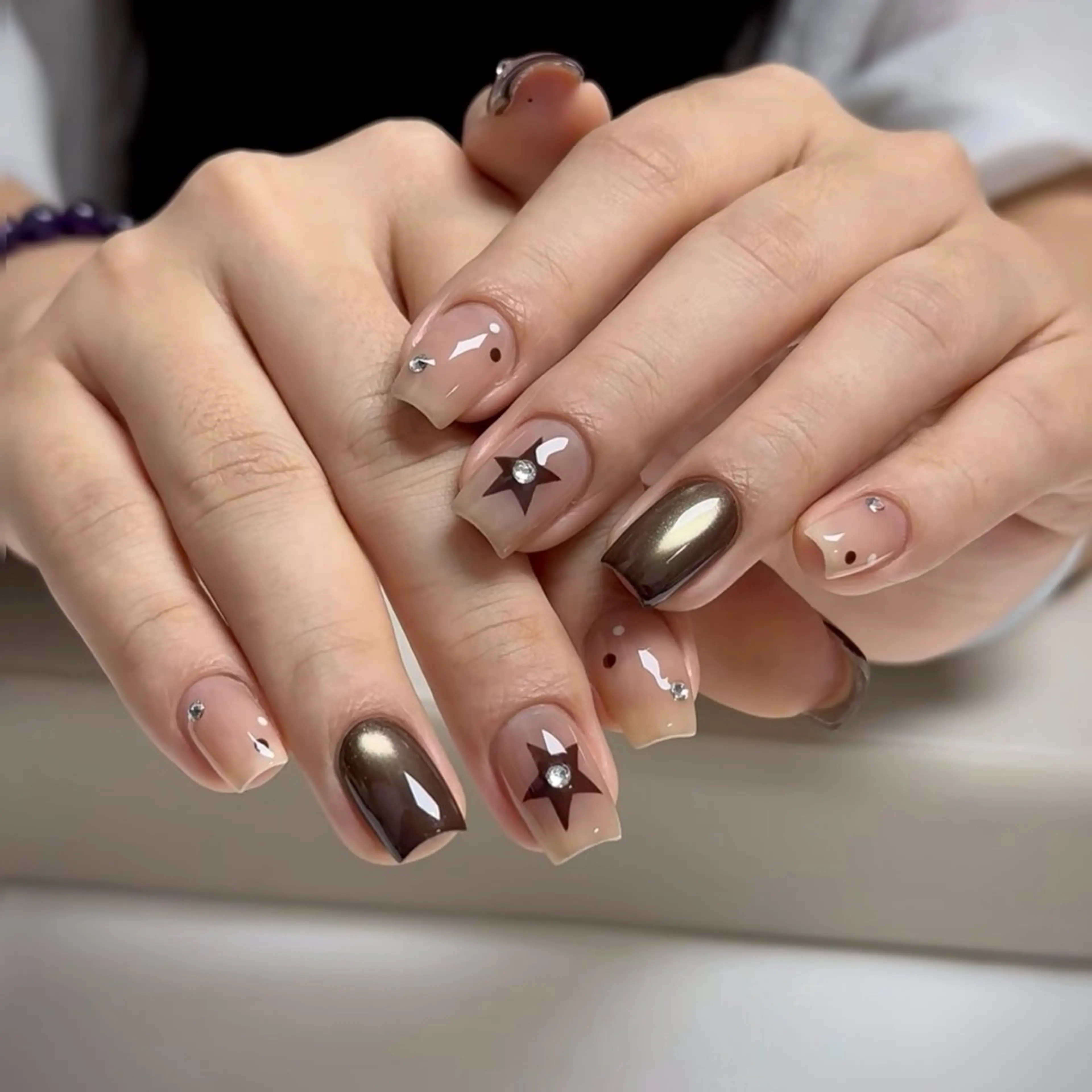 ネイル J&C Nail Salon吉祥寺所属・YU KIのネイルデザイン