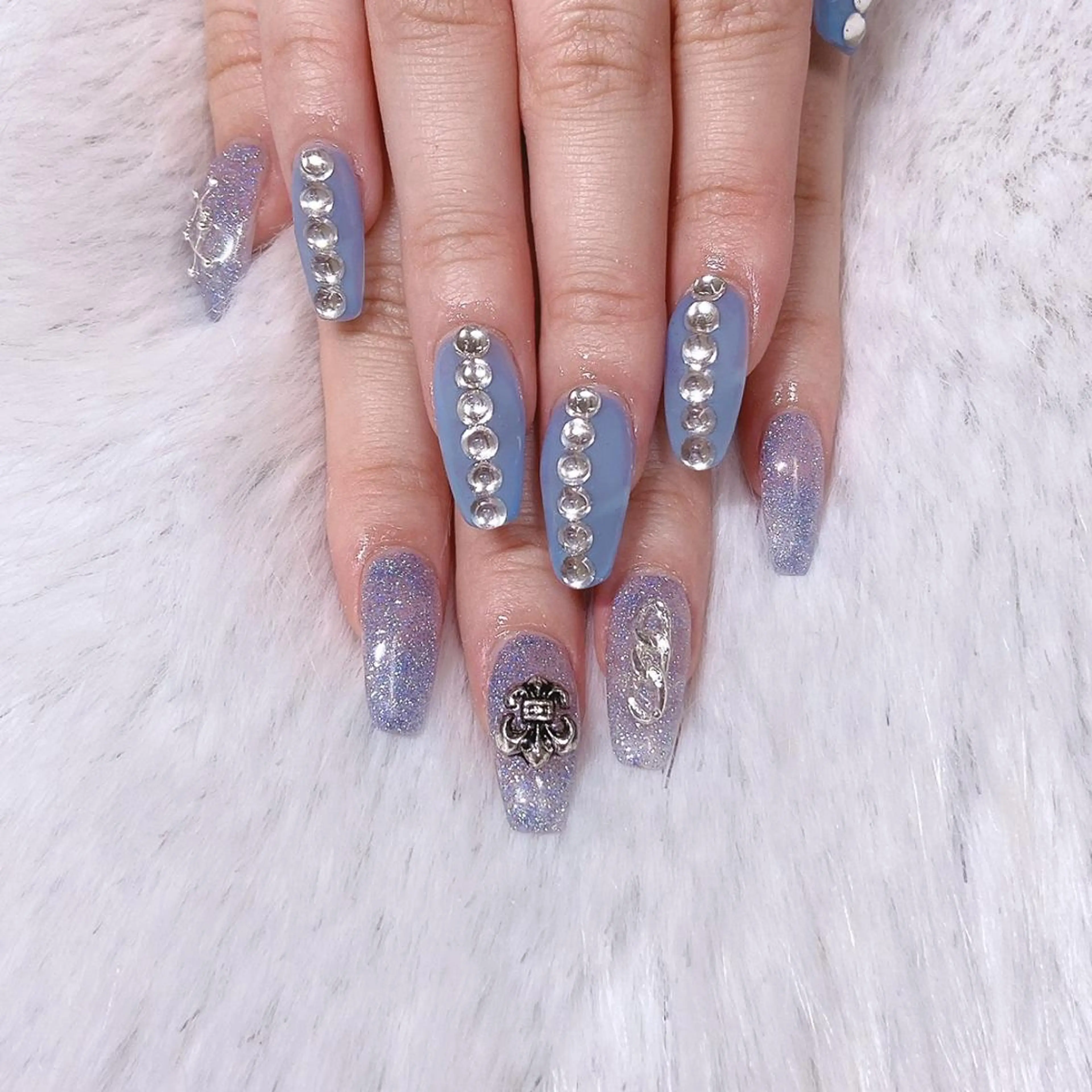 ネイル 稲垣 江梨花のネイルデザイン