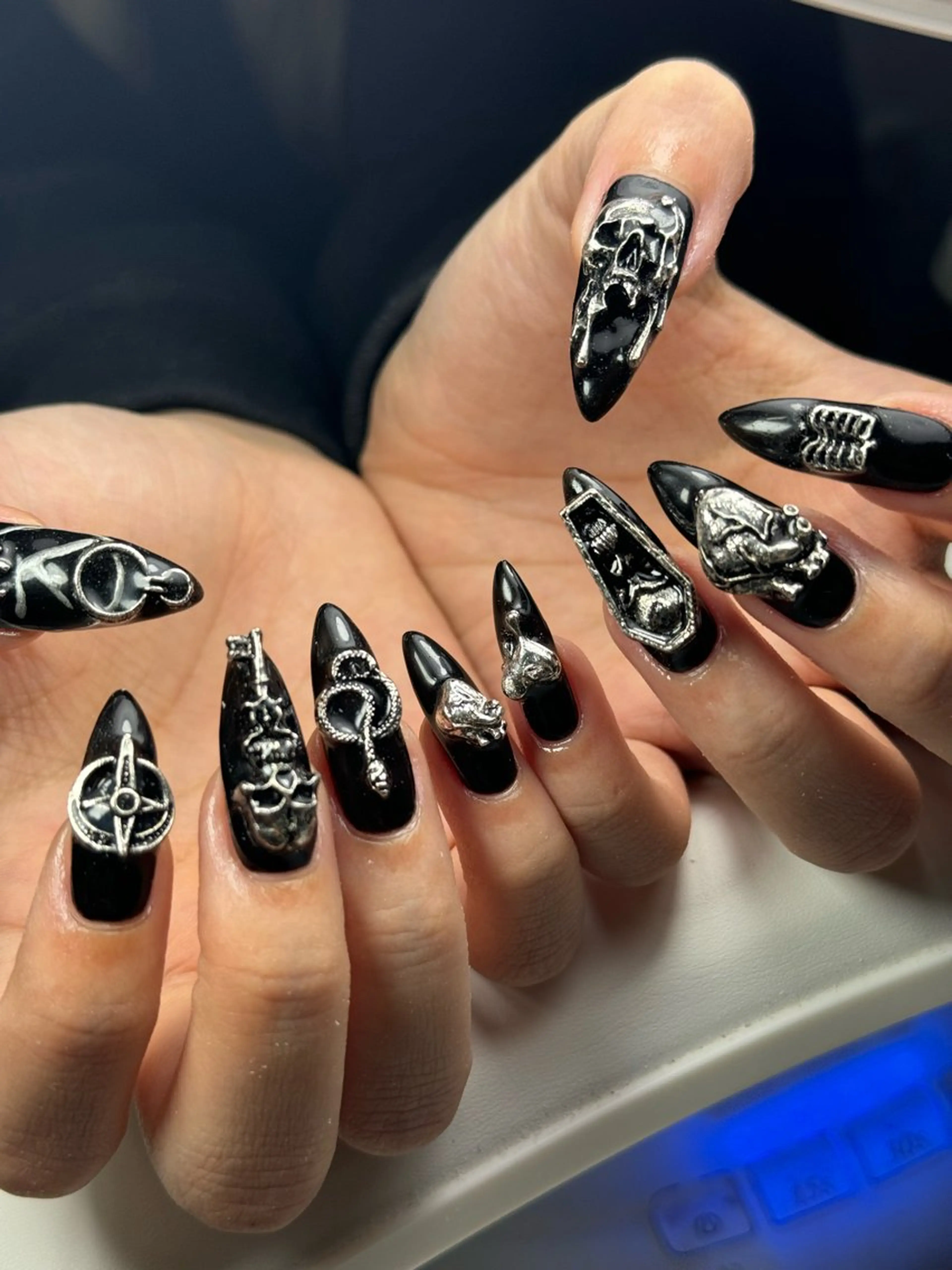 ネイル ハンドネイル Nail Salon L'arc所属・💊大阪/南船場 monica🧠のネイルデザイン