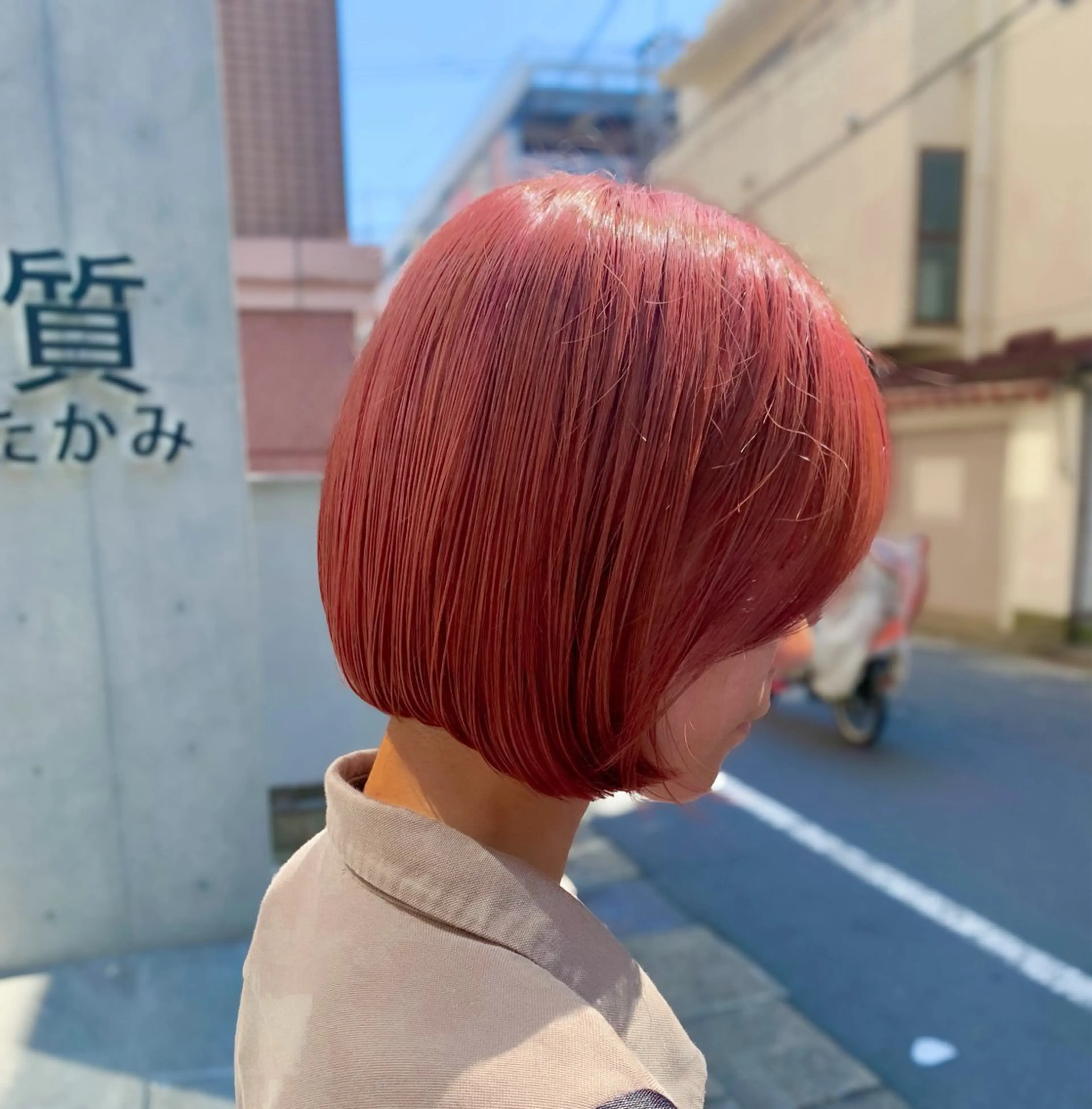 ミディアム ヘアカラー ルーツカラー/ レイヤーカット/井川のヘアスタイル