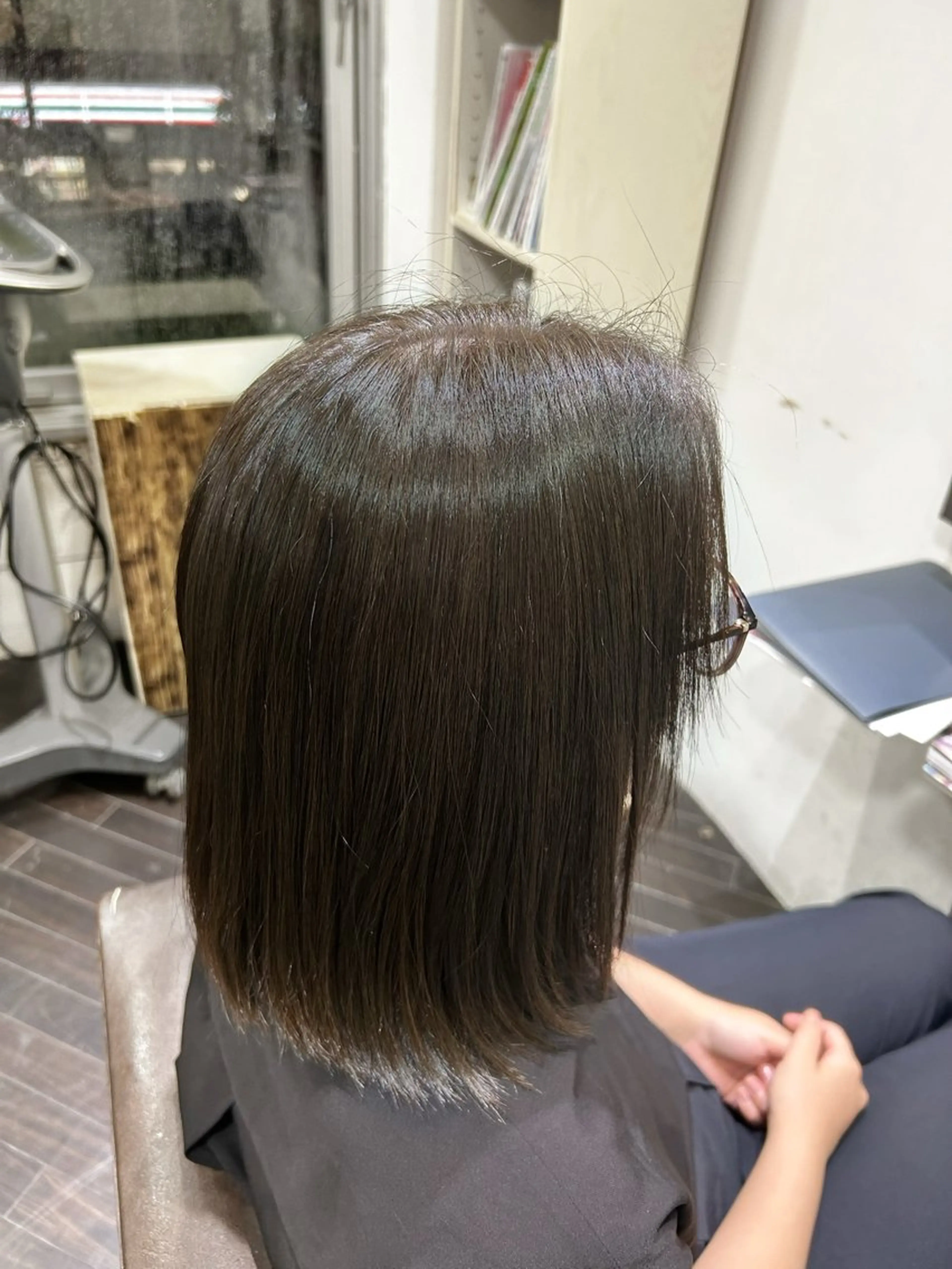 ミディアム ヘアカラー 渡部 まひろのヘアスタイル