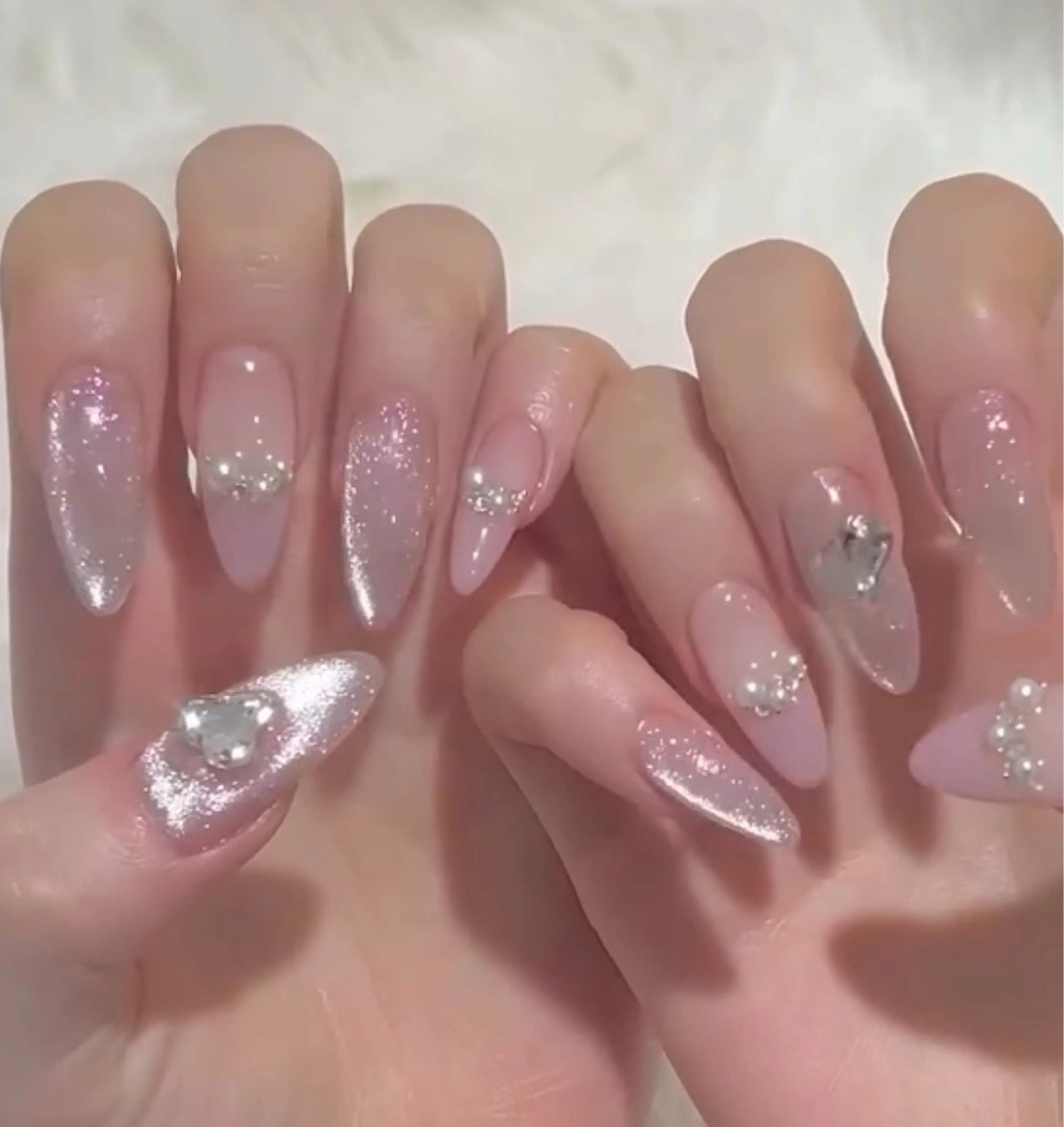 ネイル アートネイル フラワーネイル フレンチネイル ジェルネイル グラデーション ハンドネイル Ryunail所属・ryunail shinokuboのネイルデザイン