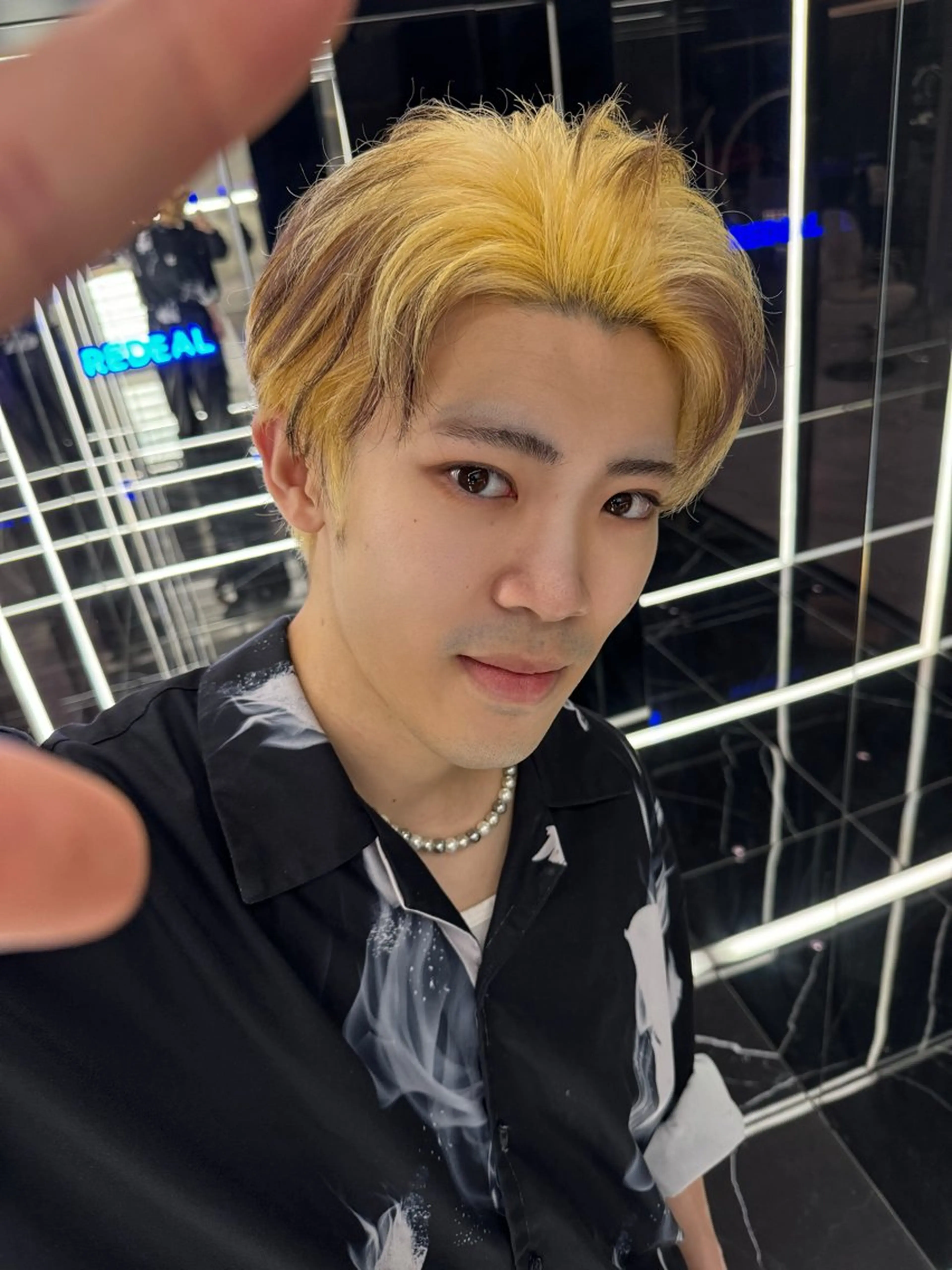 メンズ REDEAL 渋谷所属・こうき/縮毛矯正/ ブリーチ縮毛矯正のヘアスタイル