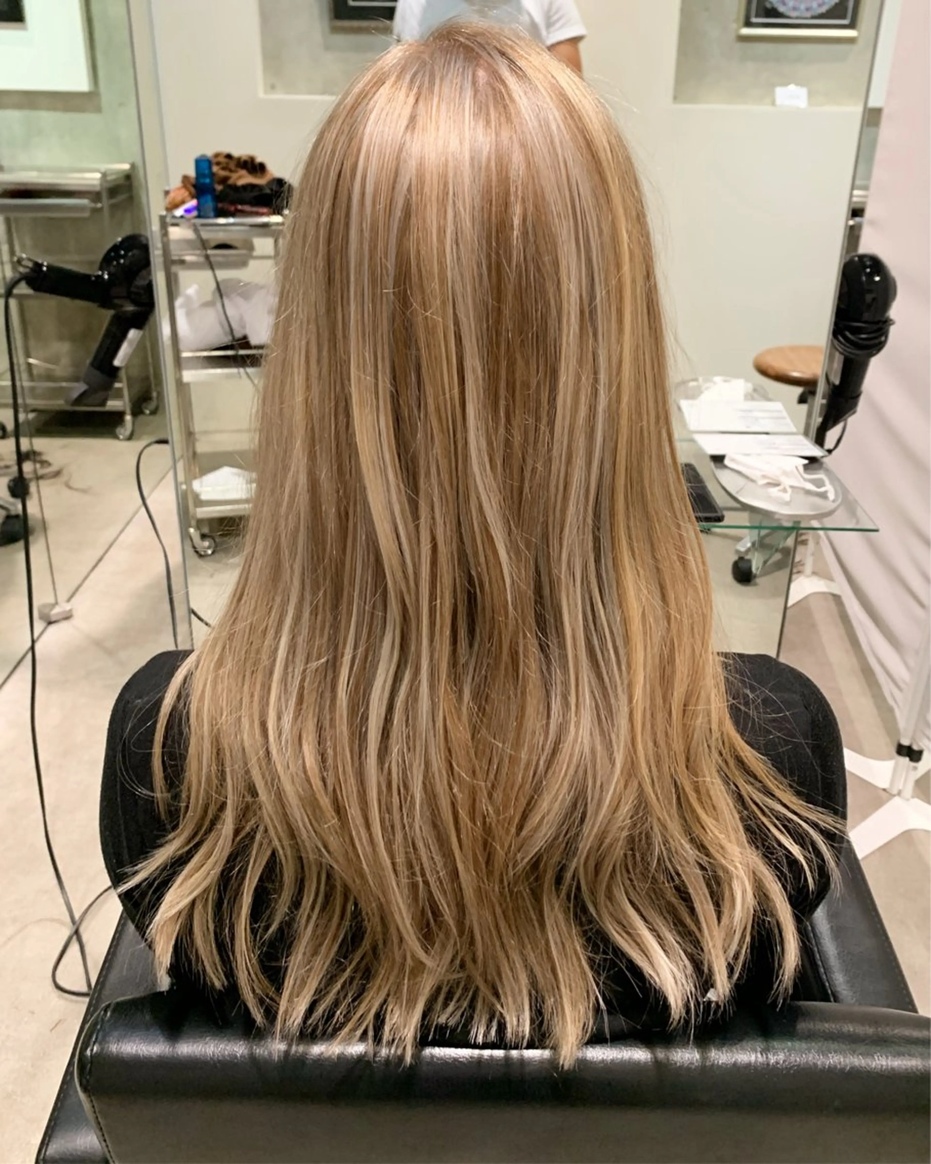 ロング カラー ハイライトカラー ハイライト レイヤーカット ローレイヤー レイヤー/艶髪/ 髪質改善/YUYAのヘアスタイル