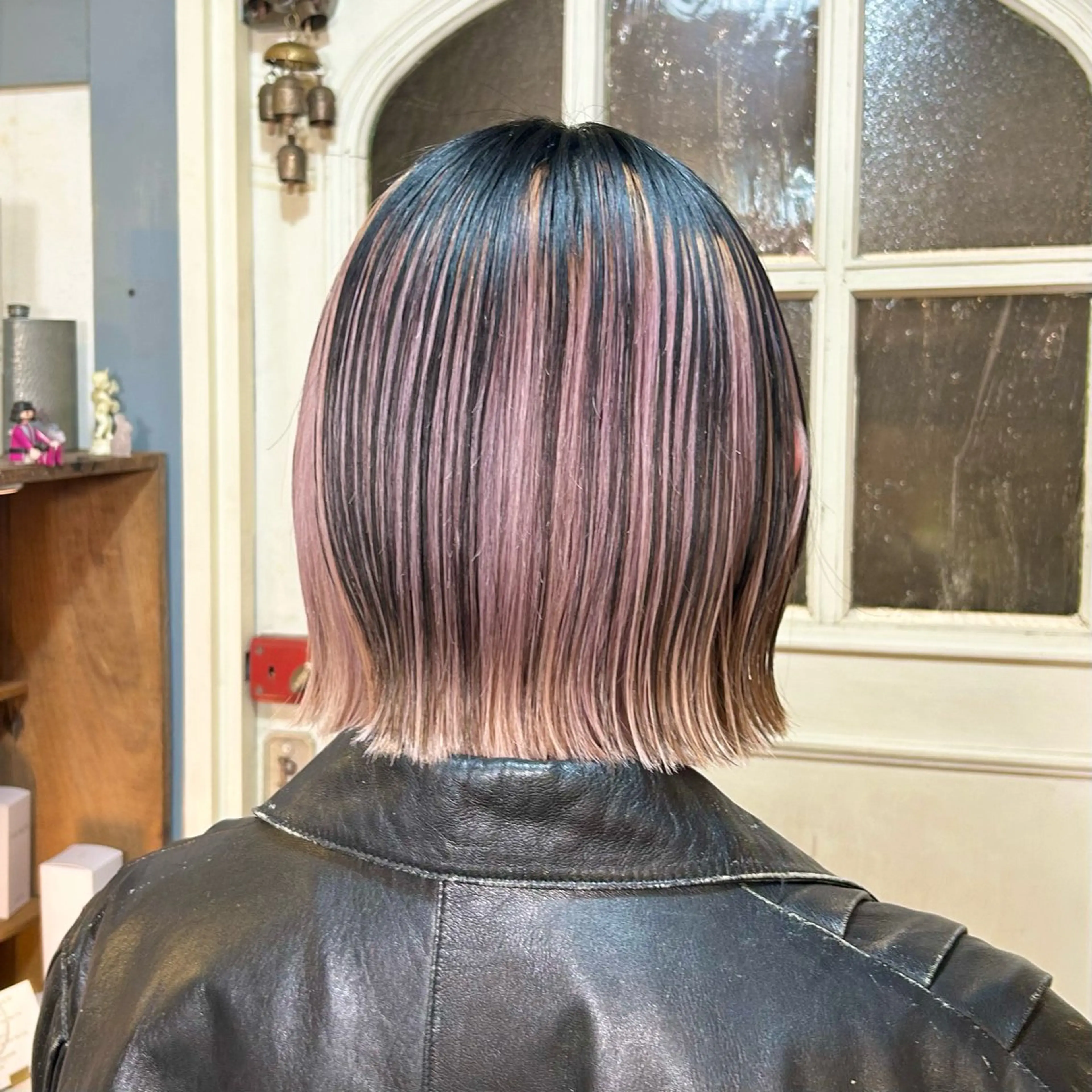 ショート カラー ブリーチ ピンクカラー カット ヘアカラー トリートメント BRITS 渡辺 菜々子のヘアスタイル