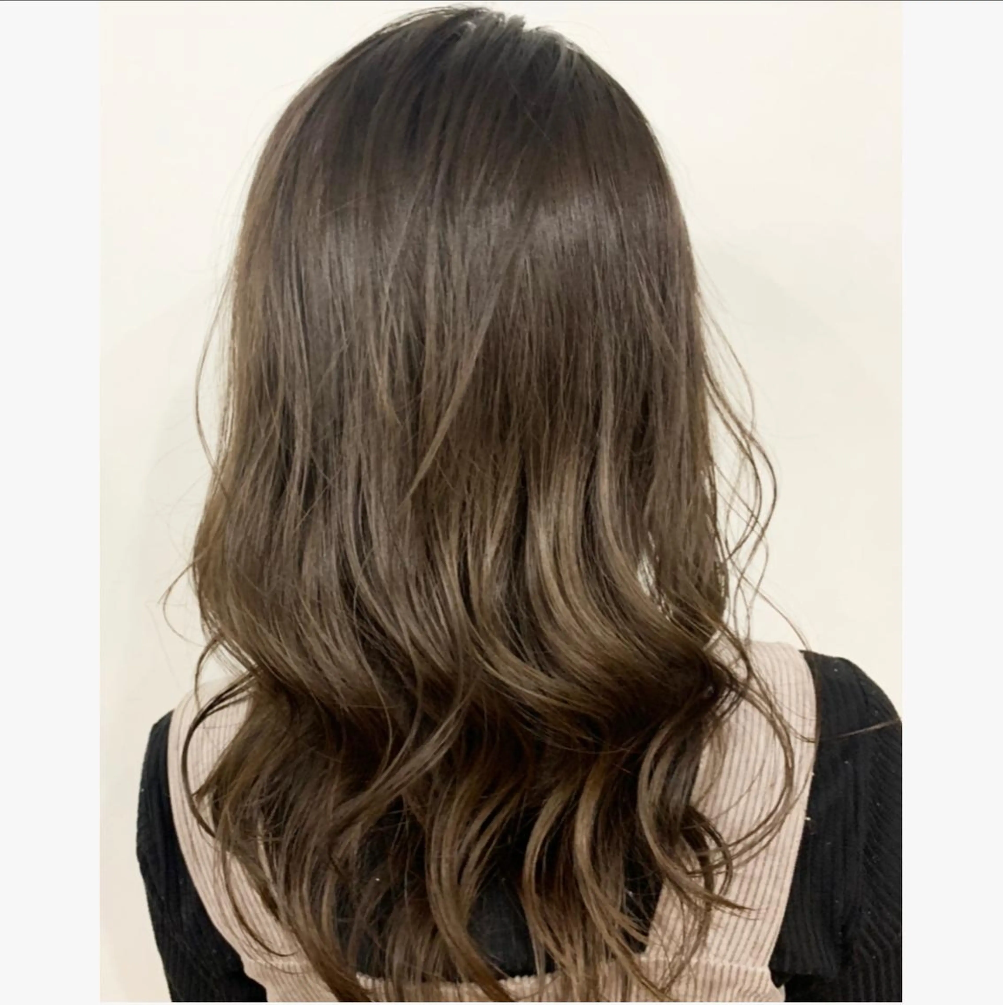 ロング カット ヘアカラー FLAGS YAMATOのヘアスタイル