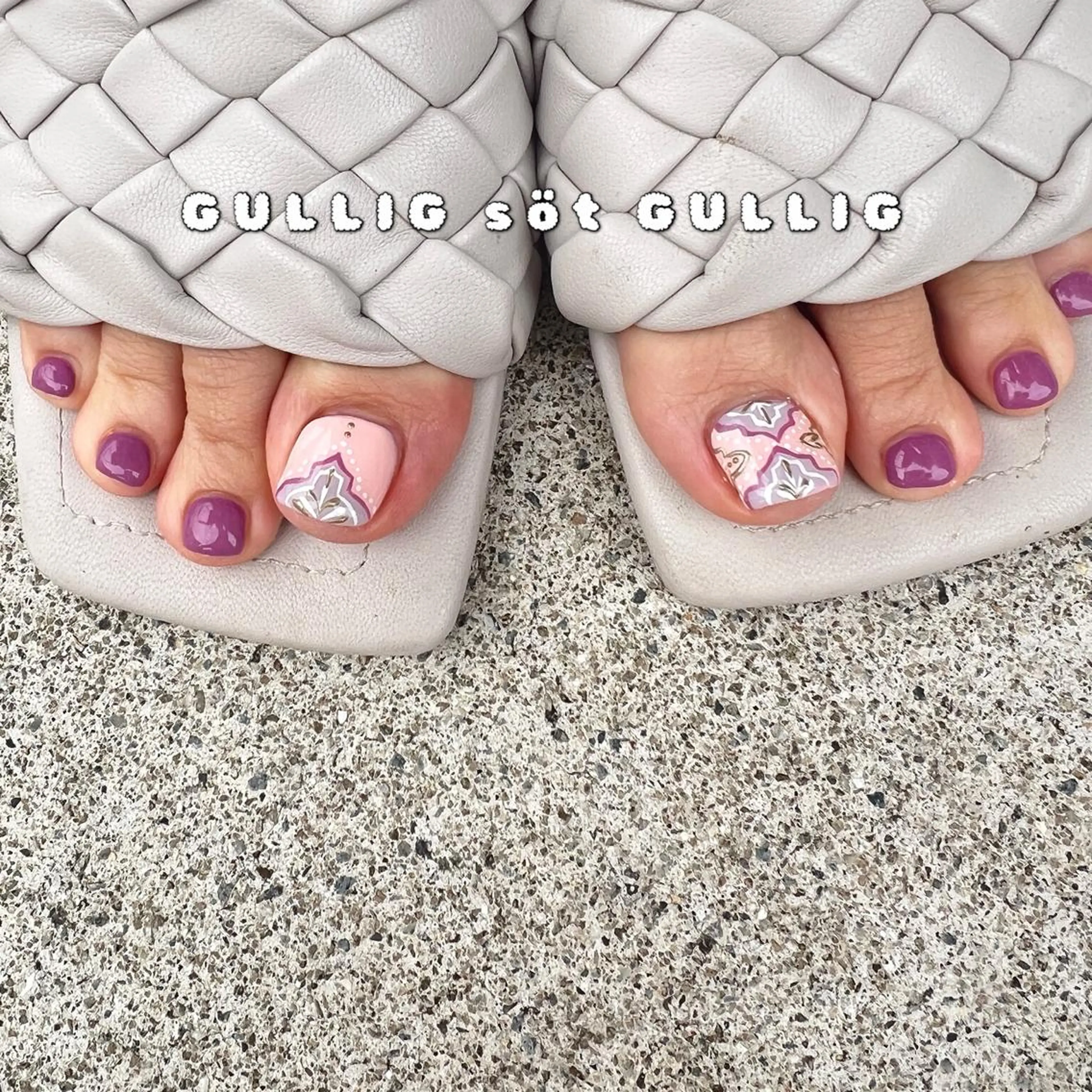 ネイル GULLIG söt GULLIGのネイルデザイン