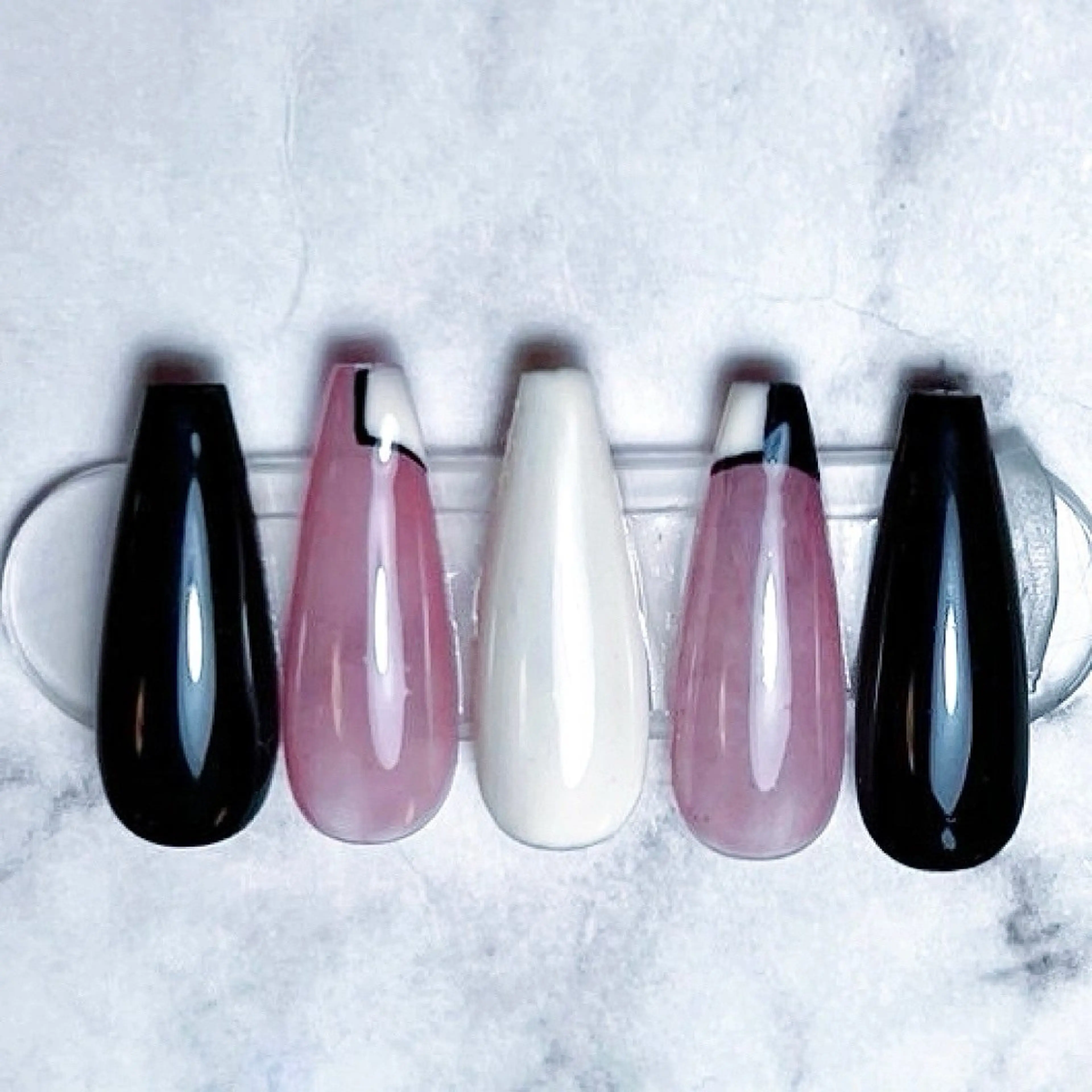 ネイル ☁️Yun nail Rin☁️のネイルデザイン