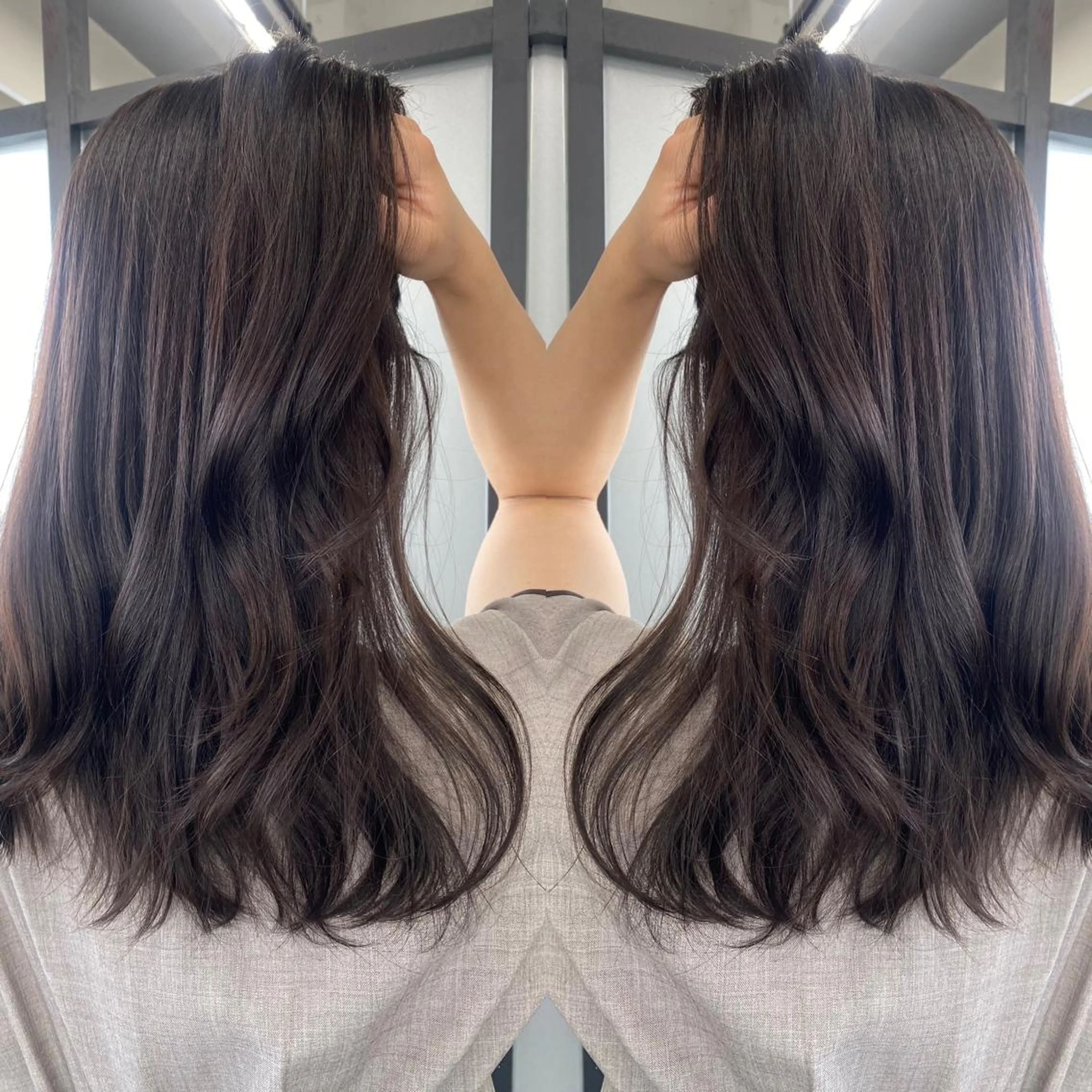 ロング カラー ヘアカラー トリートメント tocca 💜石田愛結💜のヘアスタイル