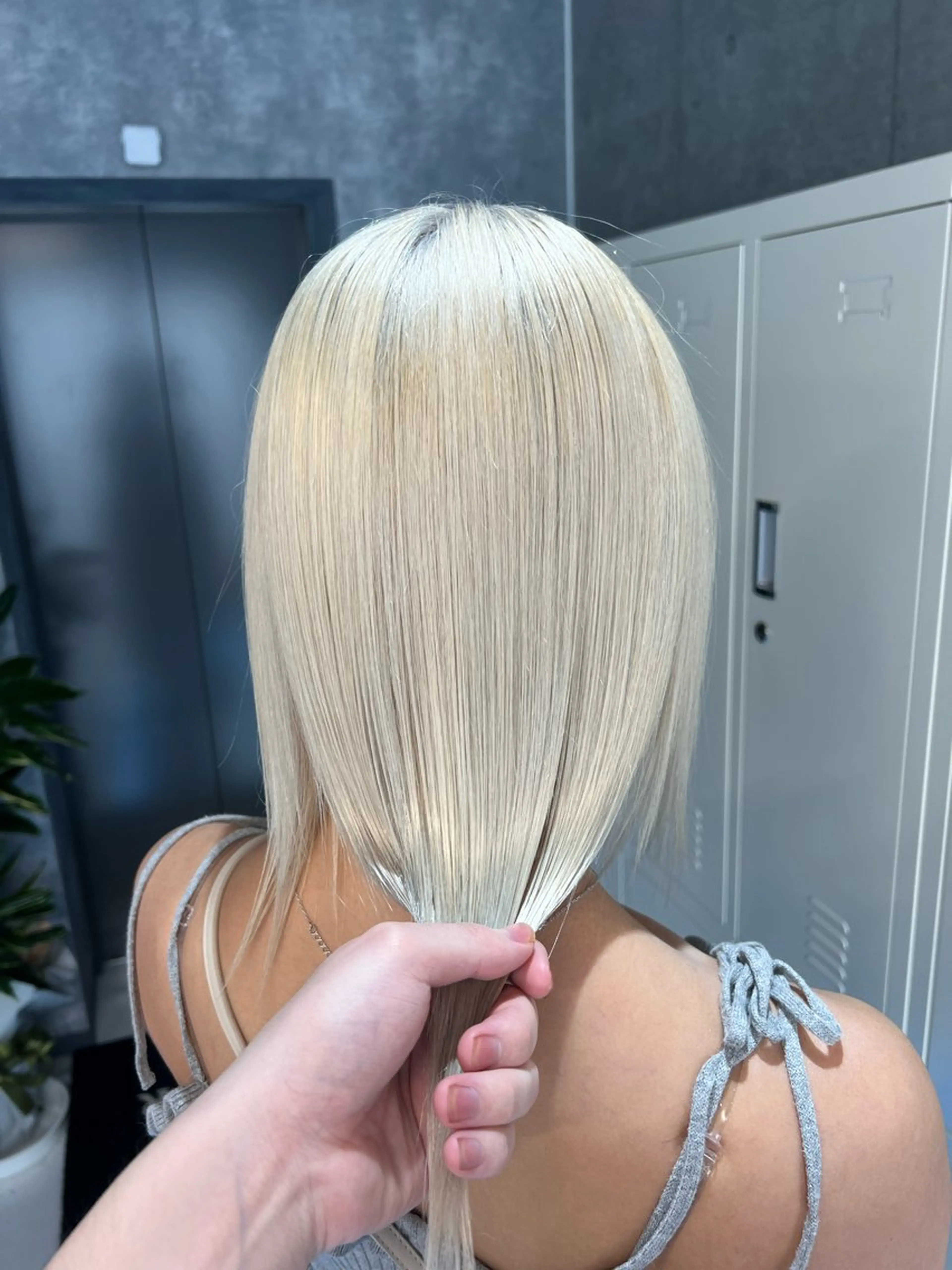ミディアム カラー ヘアカラー トリートメント ヘアセット 👑垢抜け韓国ヘア ハッシュカット唯澄のヘアスタイル