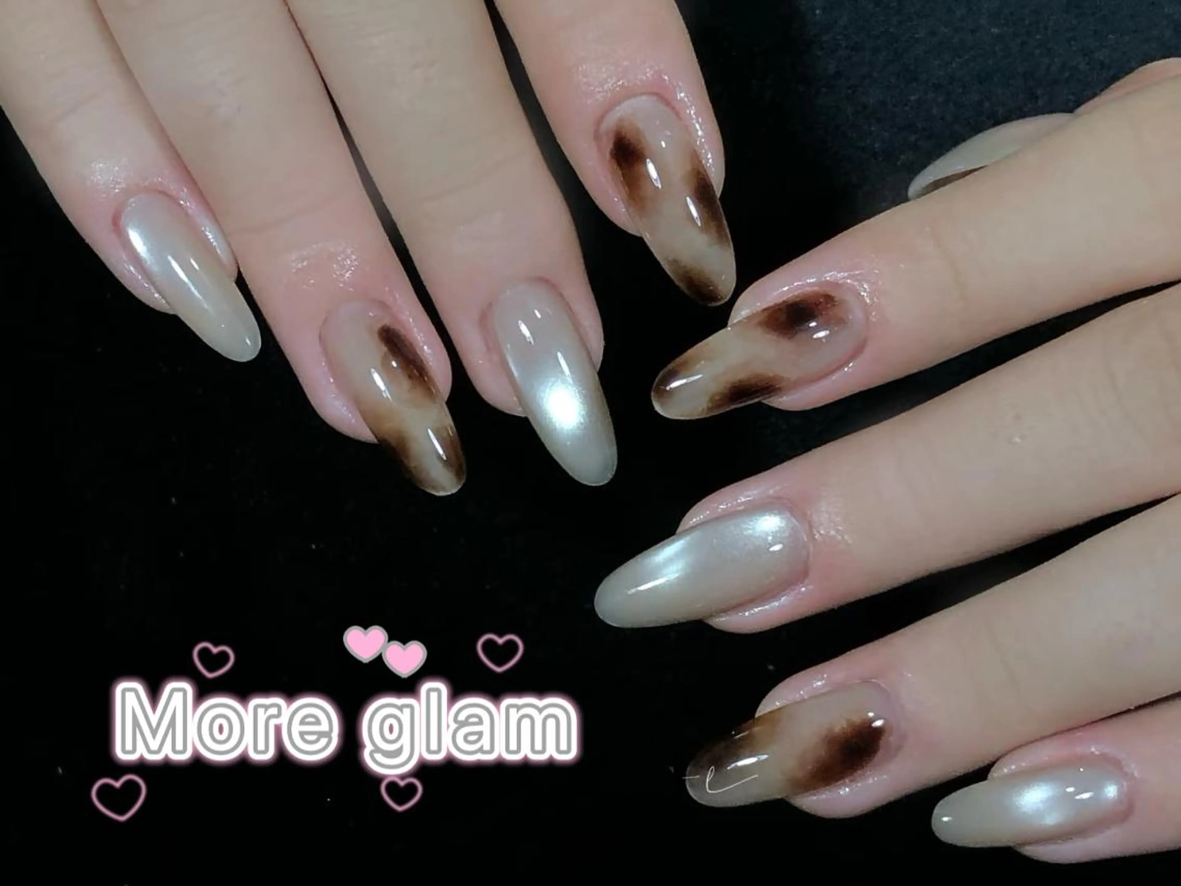 ネイル ハンドネイル MoreGlam Nailsのネイルデザイン