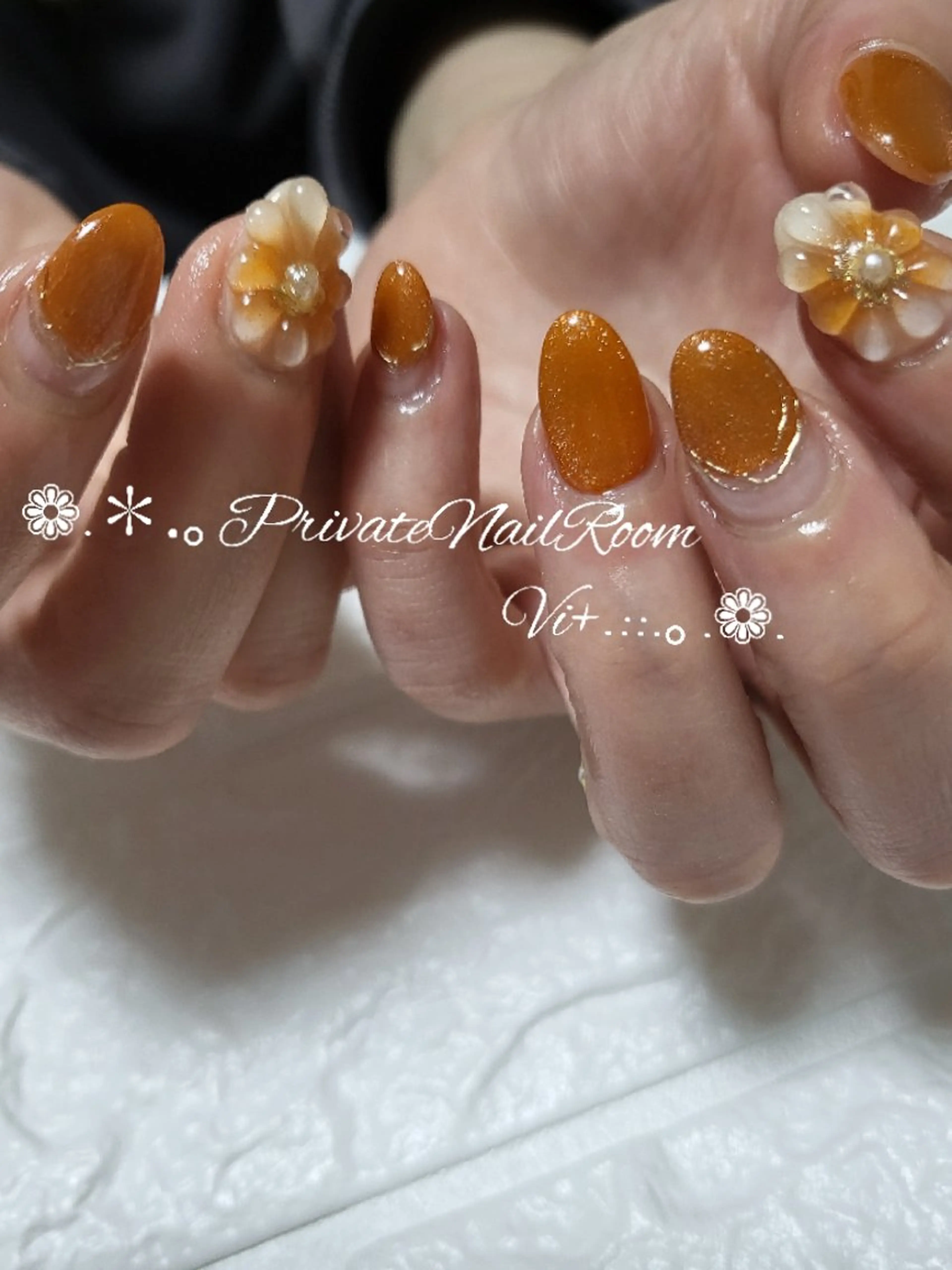 ネイル ハンドネイル Nail Room Vi+のネイルデザイン