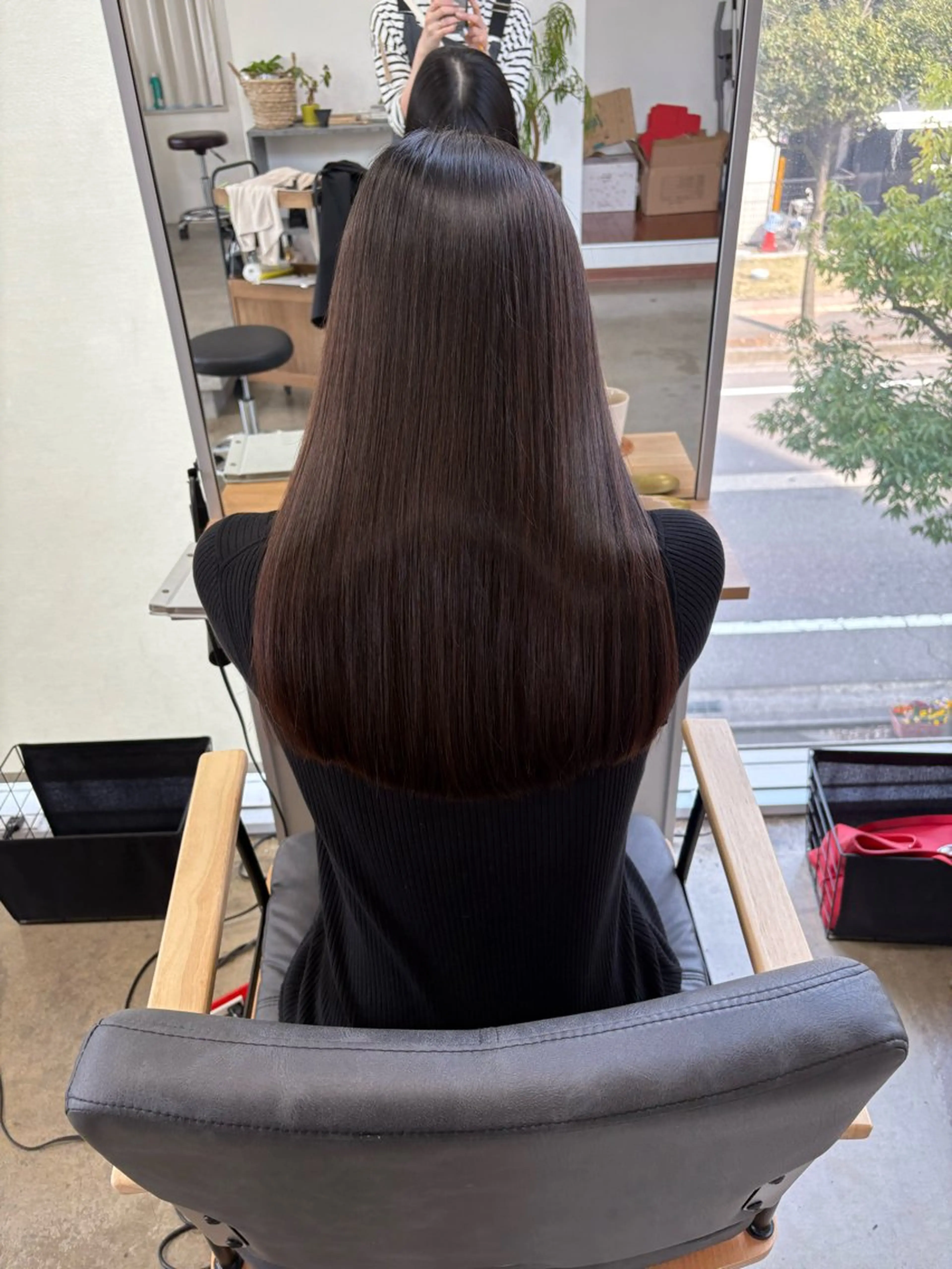 ロング カット 縮毛矯正 トリートメント 津田 七美希のヘアスタイル