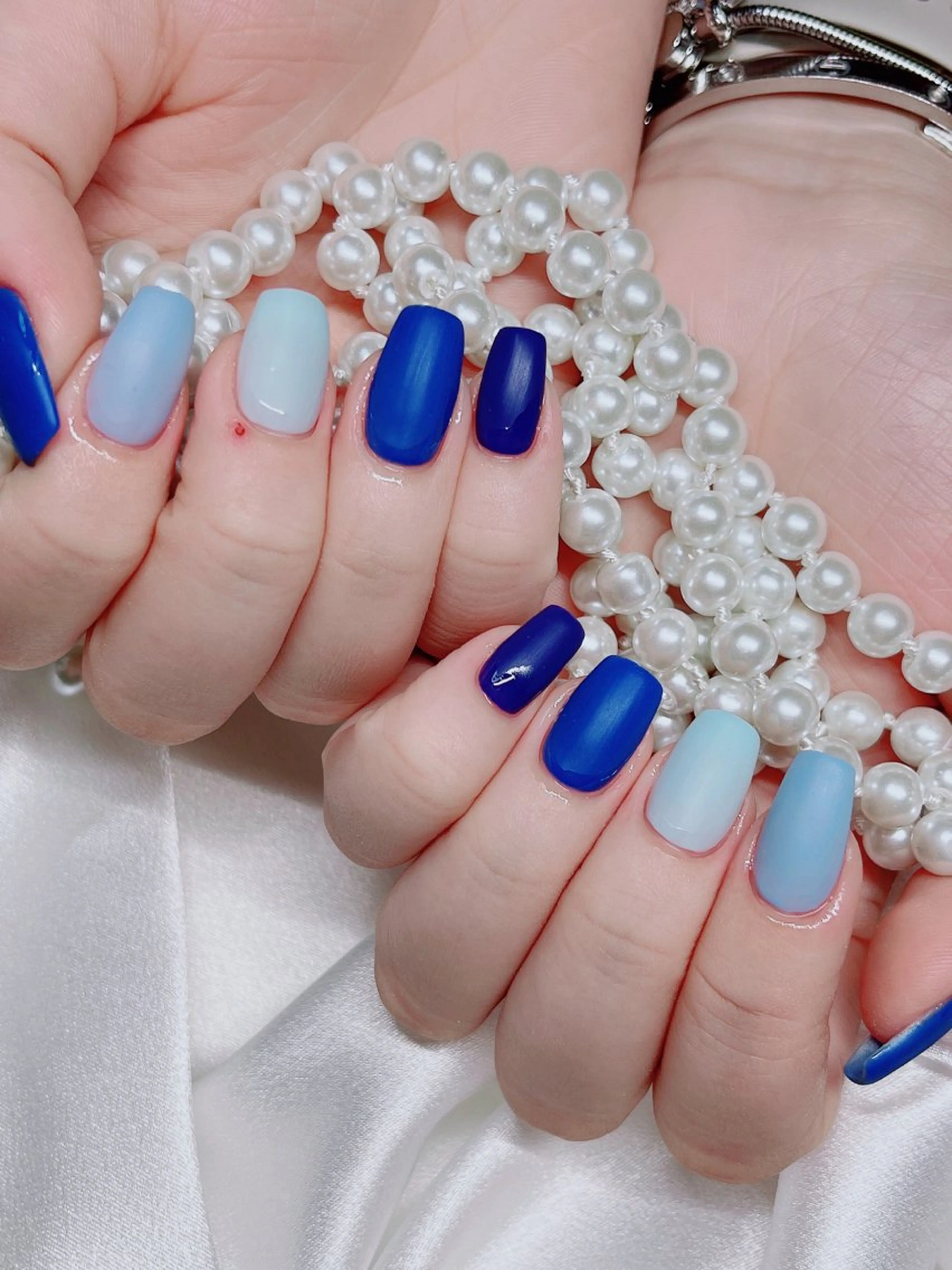 ネイル Cutil Nailsalon所属・Cutil. Nail🌈のネイルデザイン