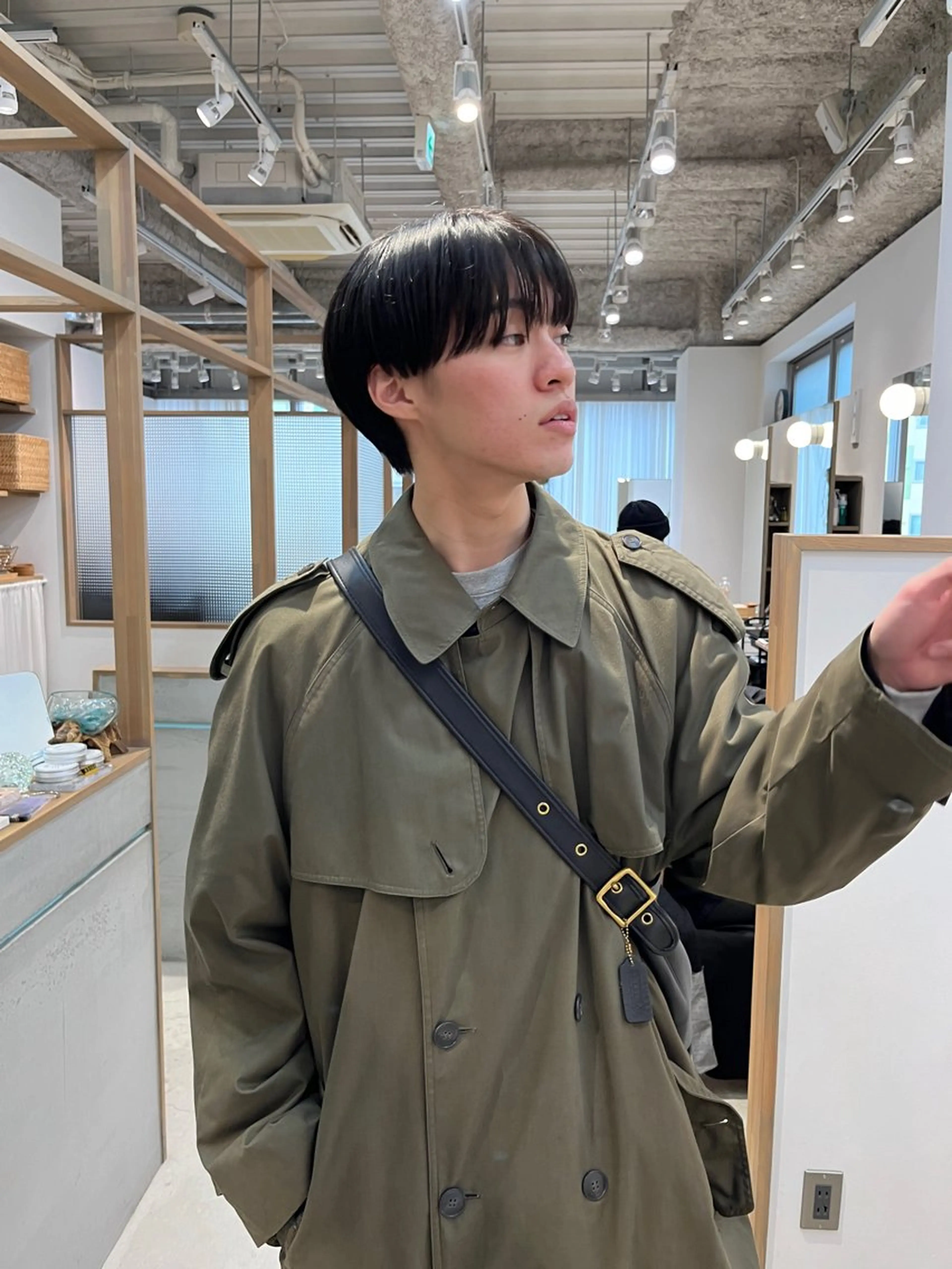 ショート メンズ マッシュ マッシュヘア メンズハイトーン/栄 /イトウタケルのヘアスタイル