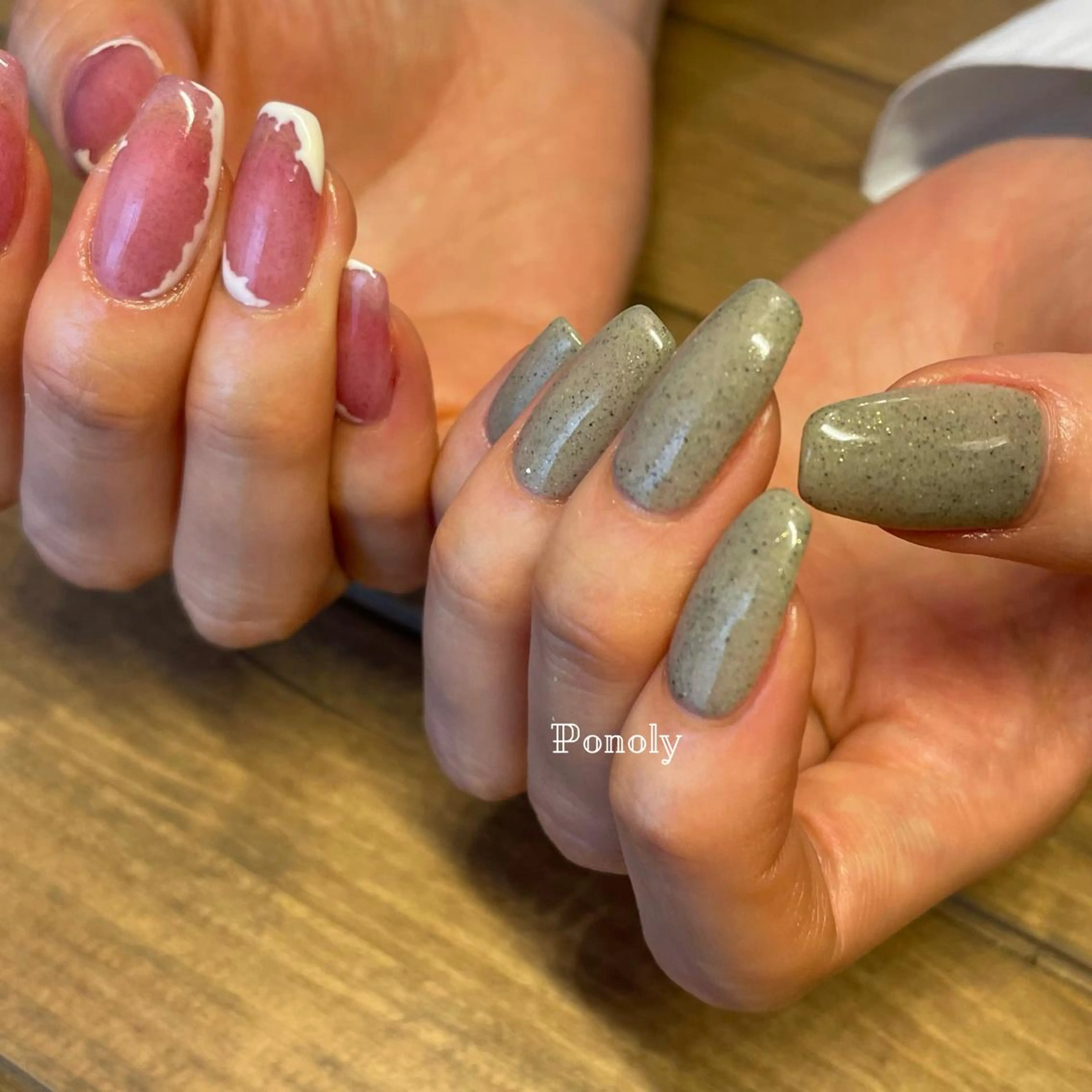 ミディアム ネイル ジェルネイル マグネットネイル ニュアンスネイル ワンカラーネイル パラジェル 10ten Mikiのネイルデザイン