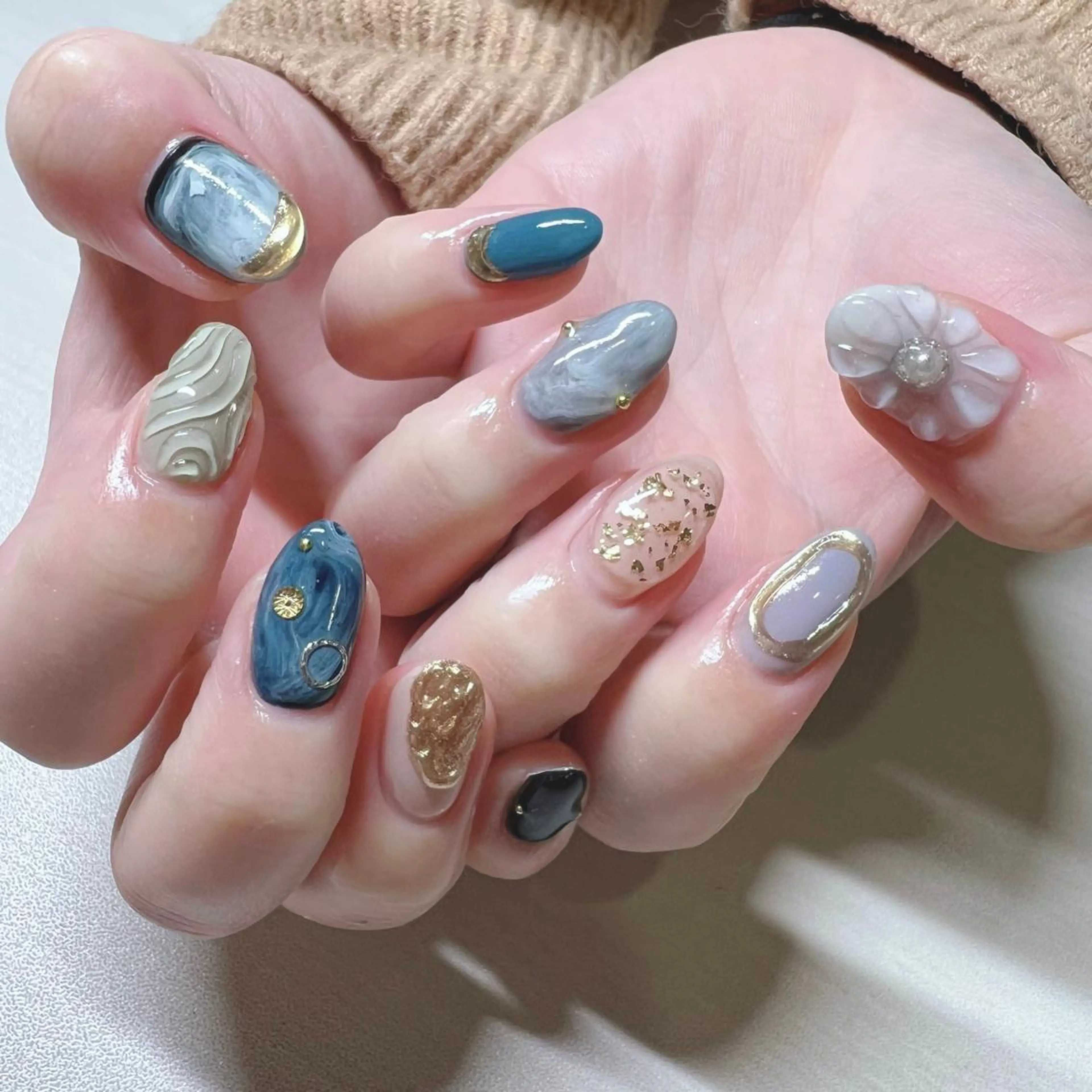 カラー ネイル ハンドネイル Cozy_ ilumのネイルデザイン