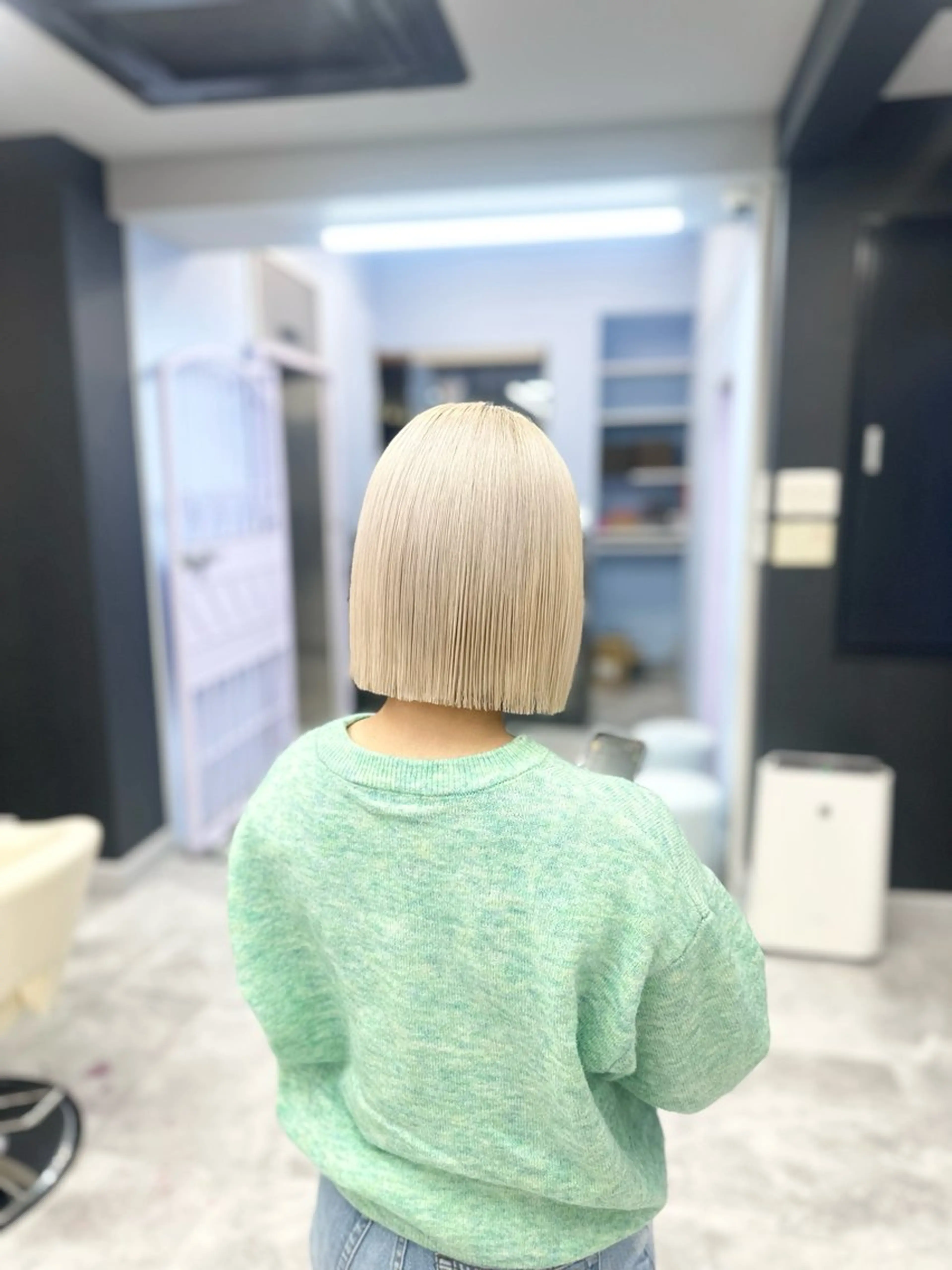 ショート white．梅田所属・GATE. カラーモデル募集のヘアスタイル