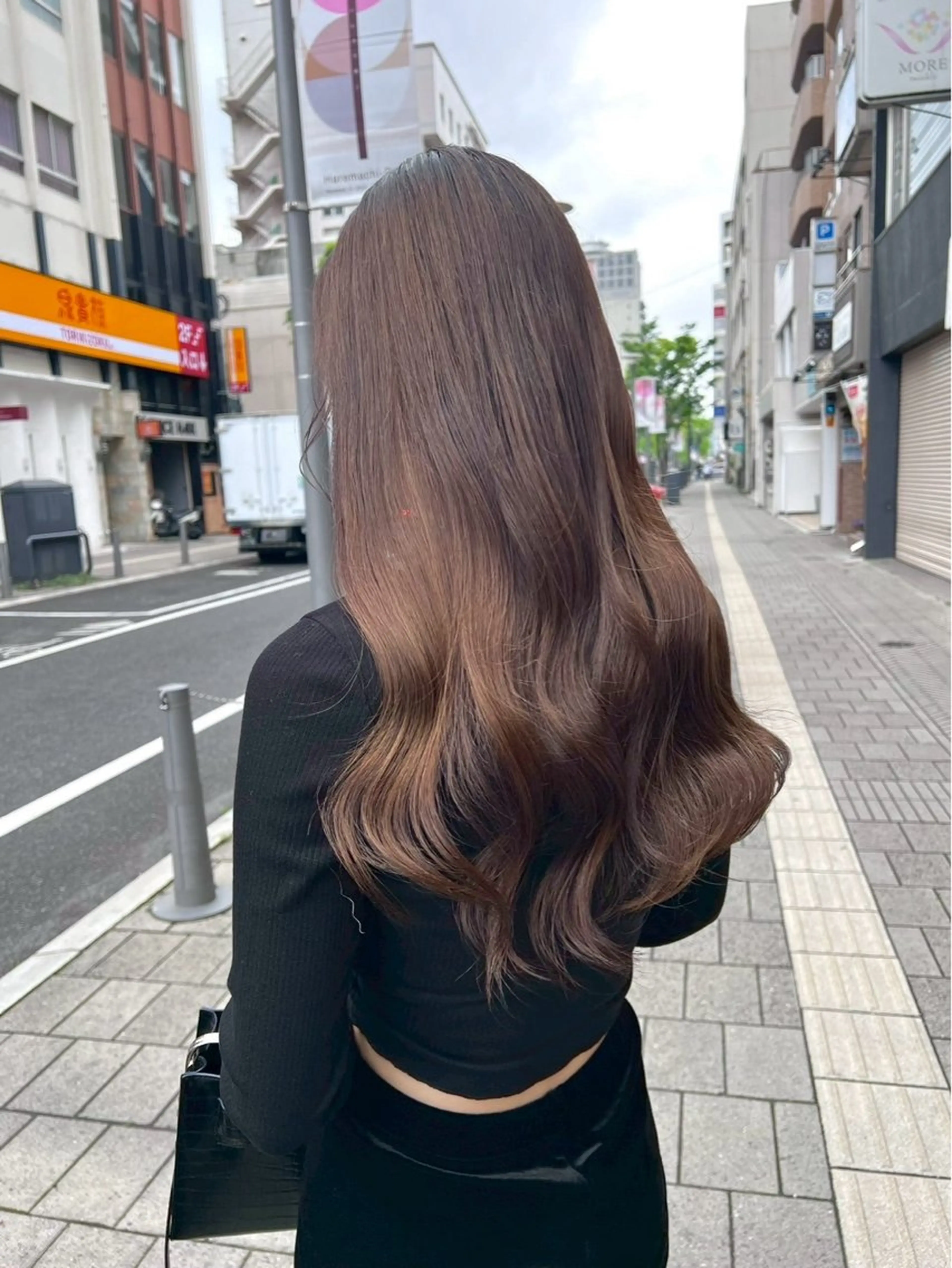 ロング カラー ヘアカラー ParveMix🎀 稲垣詞葉のヘアスタイル