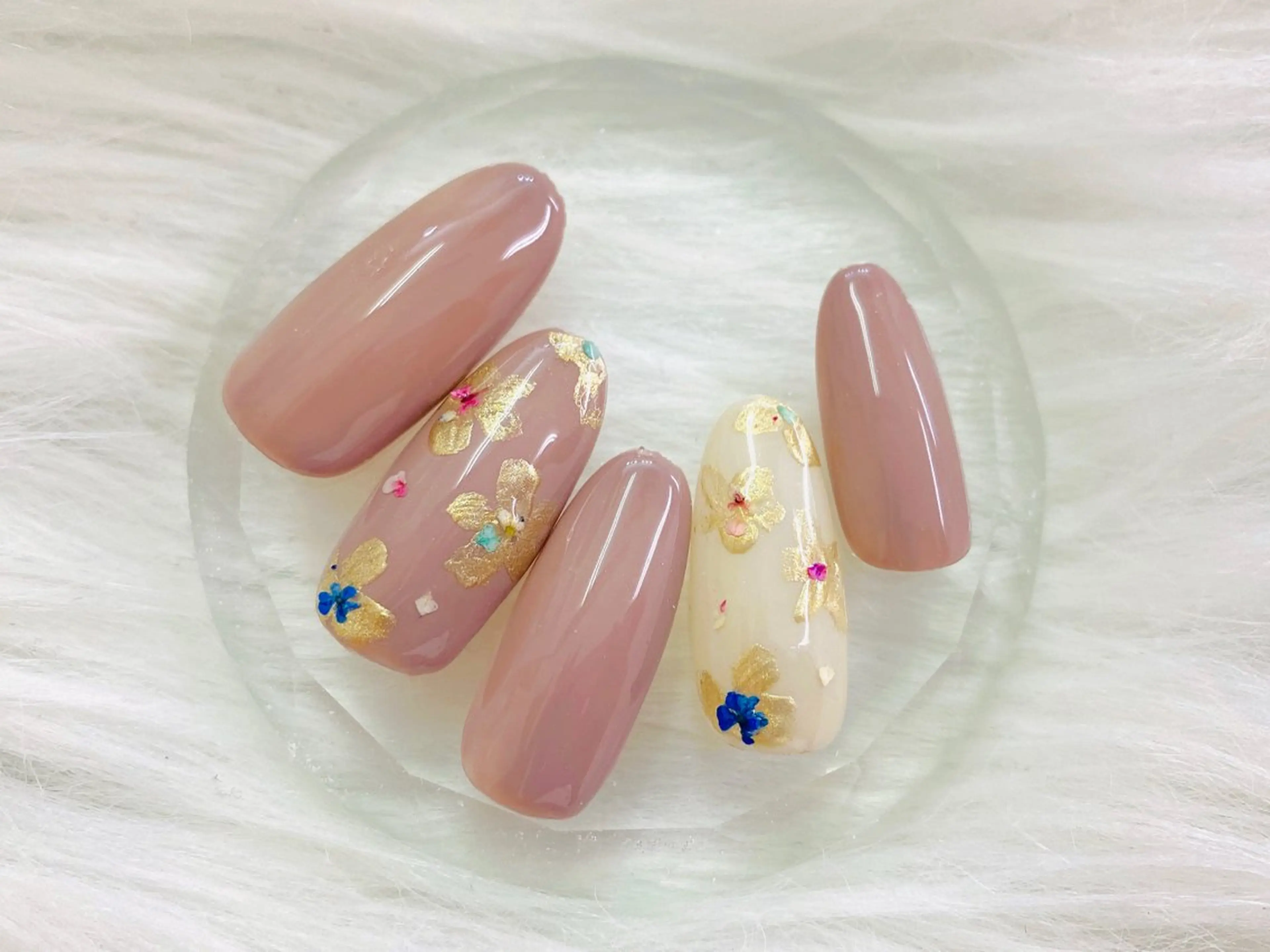 ネイル reyel Aのネイルデザイン