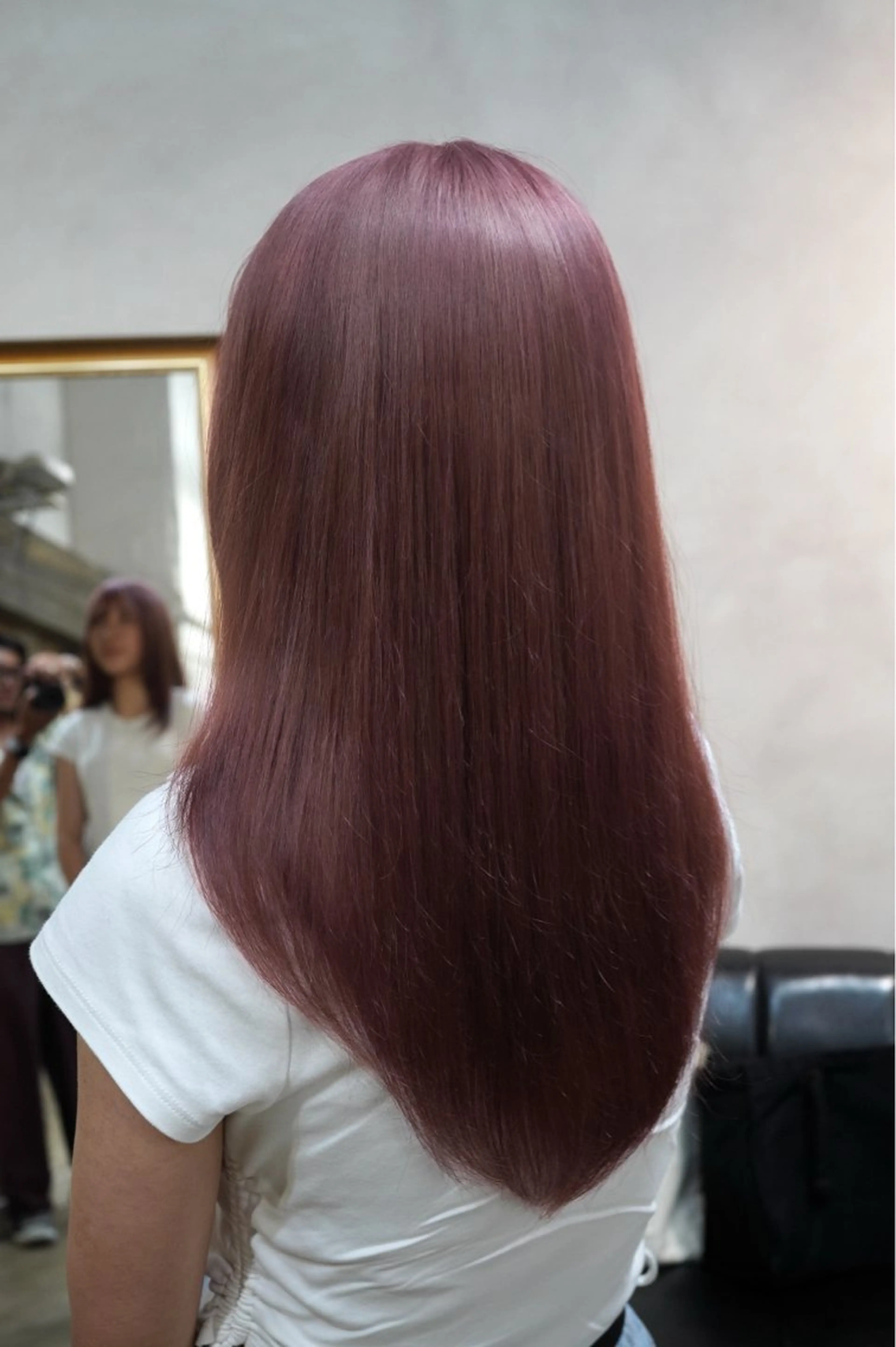 セミロング カラー ベージュカラー ブリーチ ピンクカラー ピンクベージュ ヘアカラー 傷まないブリーチ🪽 /大図みらいのヘアスタイル