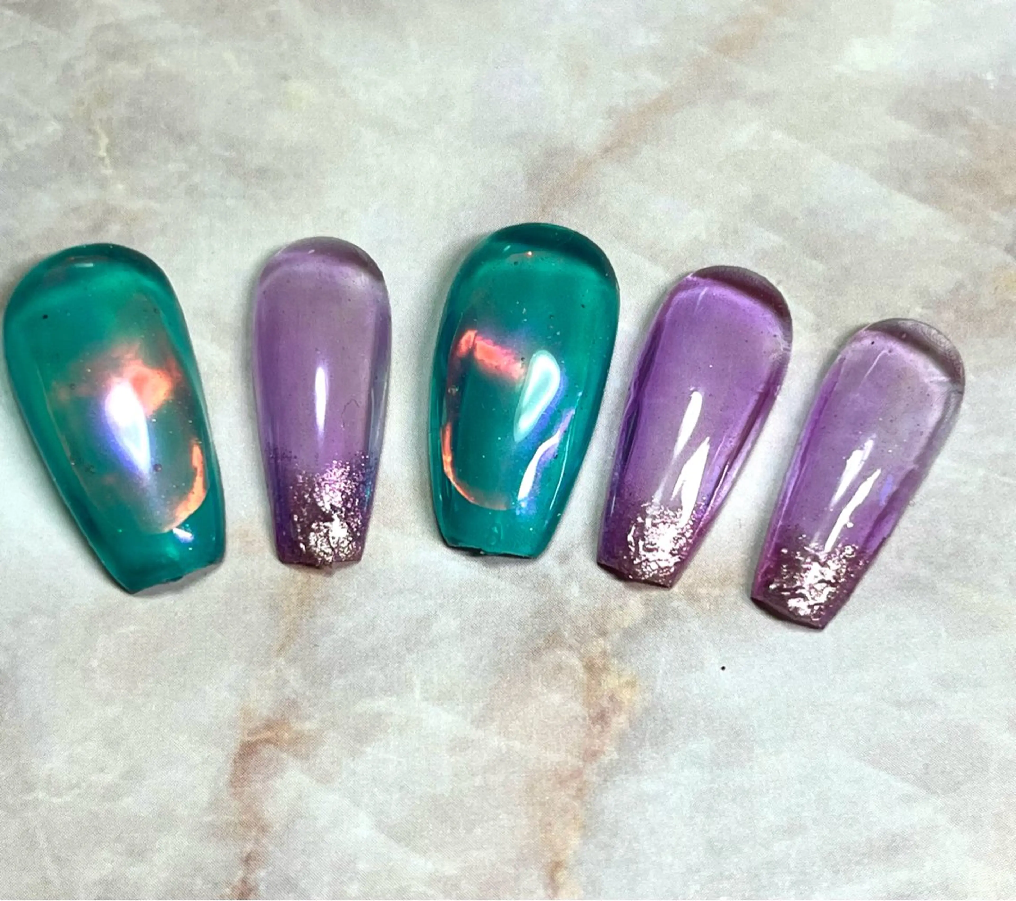 ネイル plaisir所属・plaisir プレジールネイルのネイルデザイン