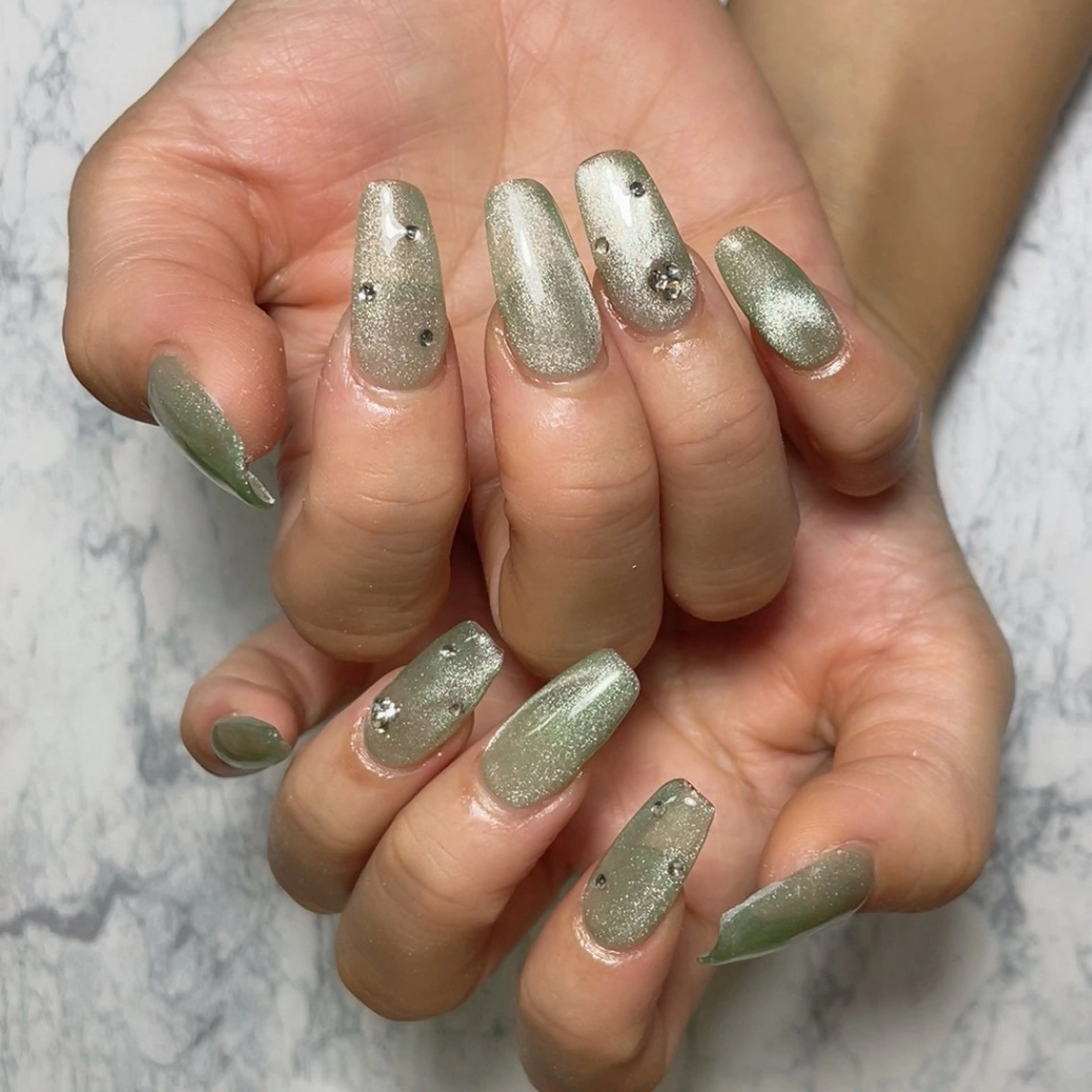 ネイル ハンドネイル 畠山 ゆいのネイルデザイン